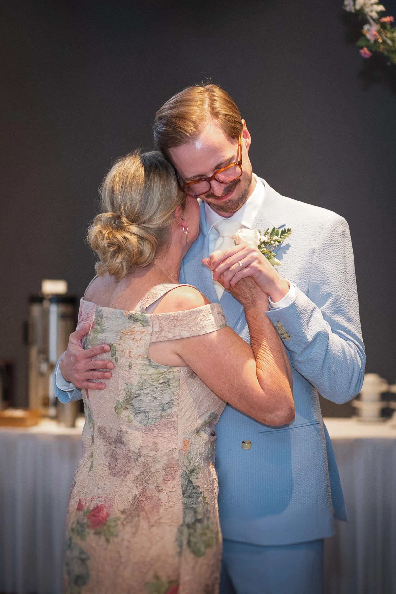 Seymour_GolfandCountryClub_Wedding-0382.jpg
