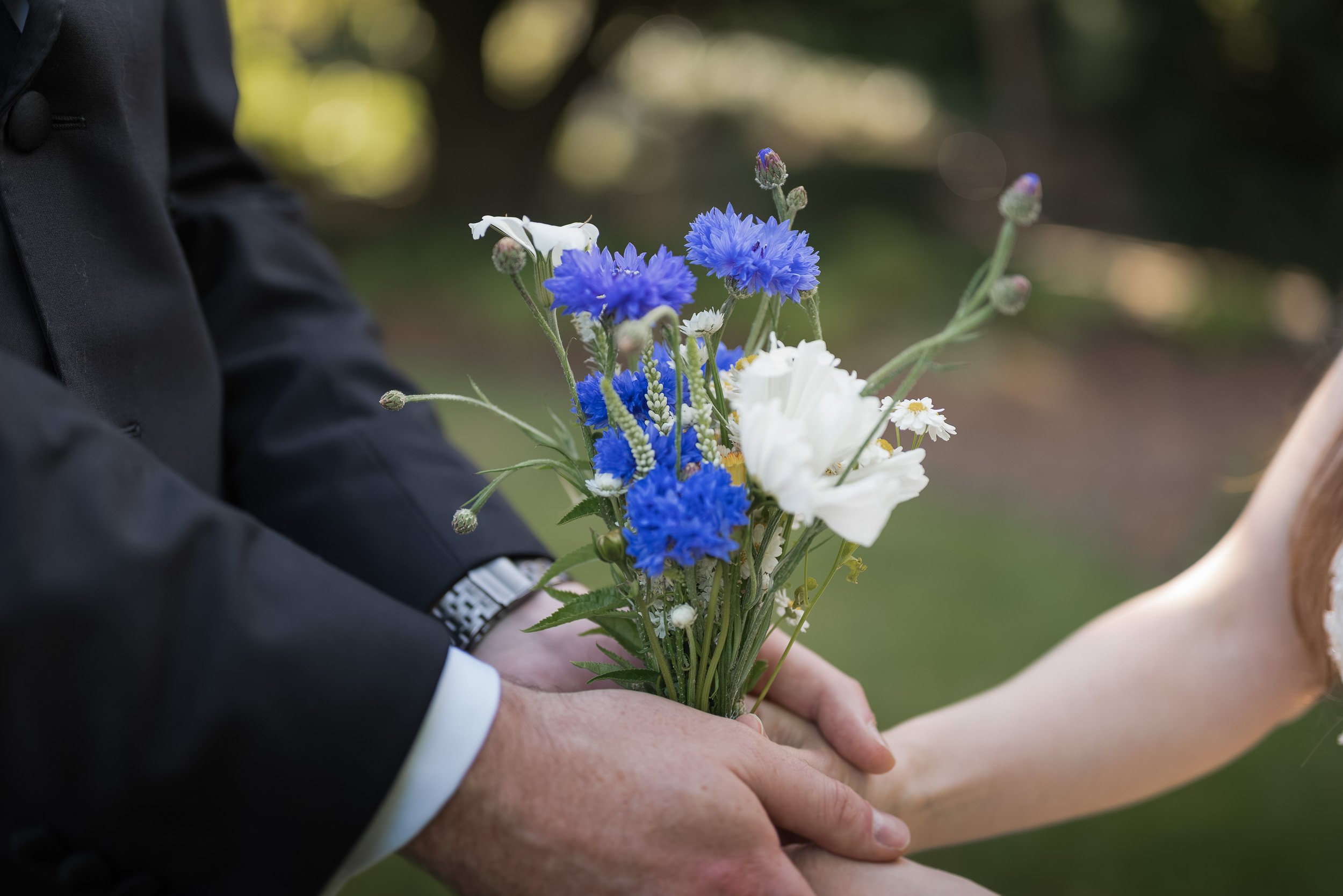 Bloedel_Conservatory_Wedding_Photographer-0032.jpg