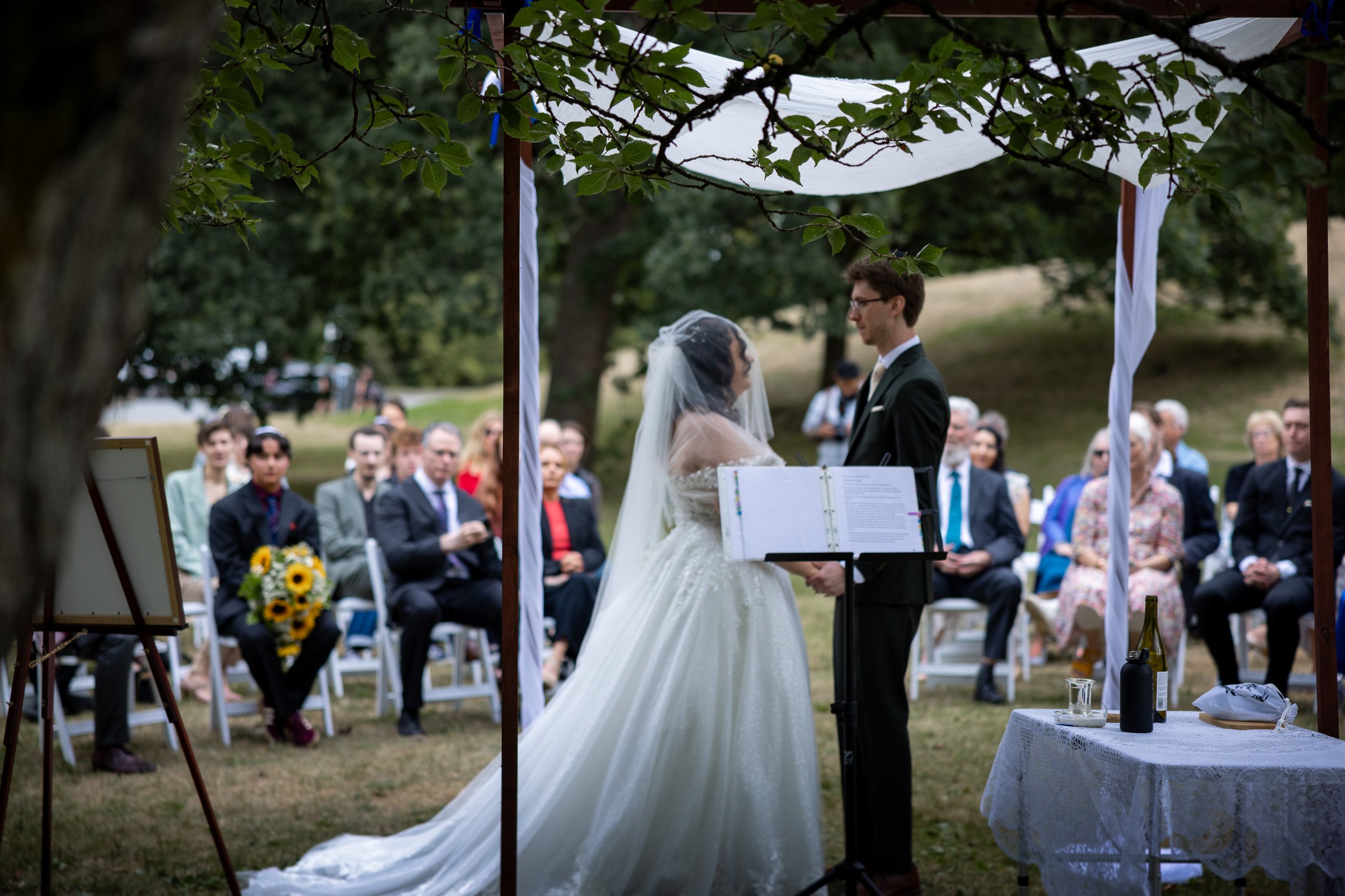 QueenElizabethPark_Wedding_C-0071.jpg