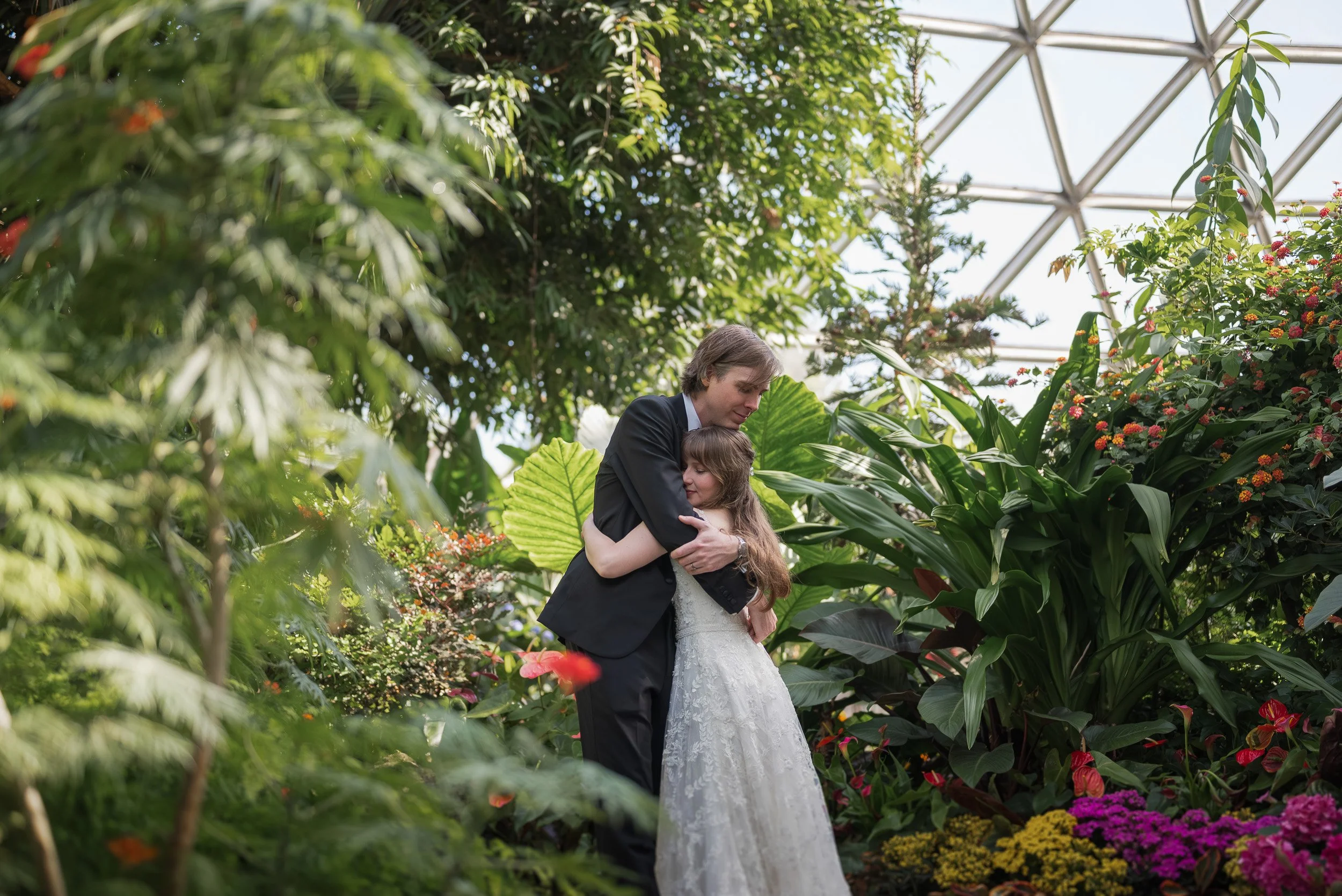 Bloedel_Conservatory_Wedding_Photographer-0092.jpg