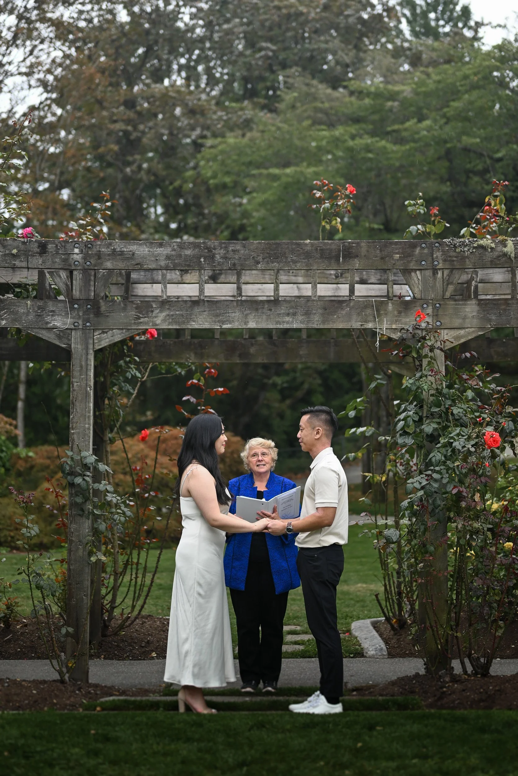 BurnabyMountain_Wedding_Elopement-0079.jpg