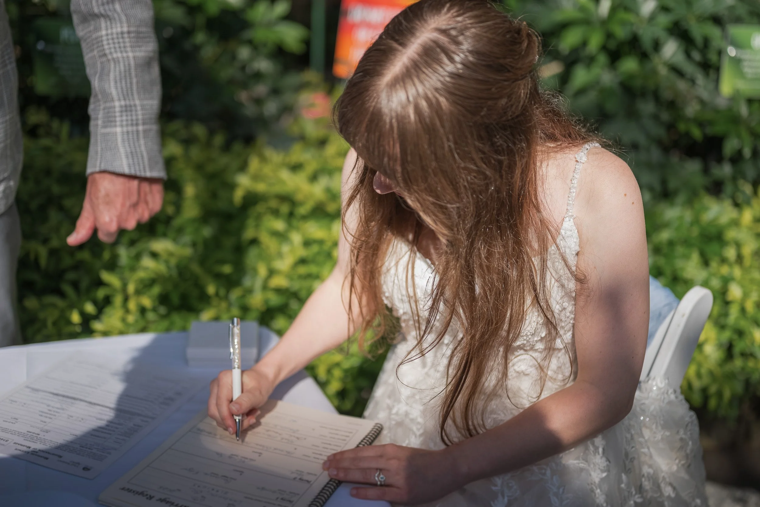 Bloedel_Conservatory_Wedding_Photographer-0060.jpg