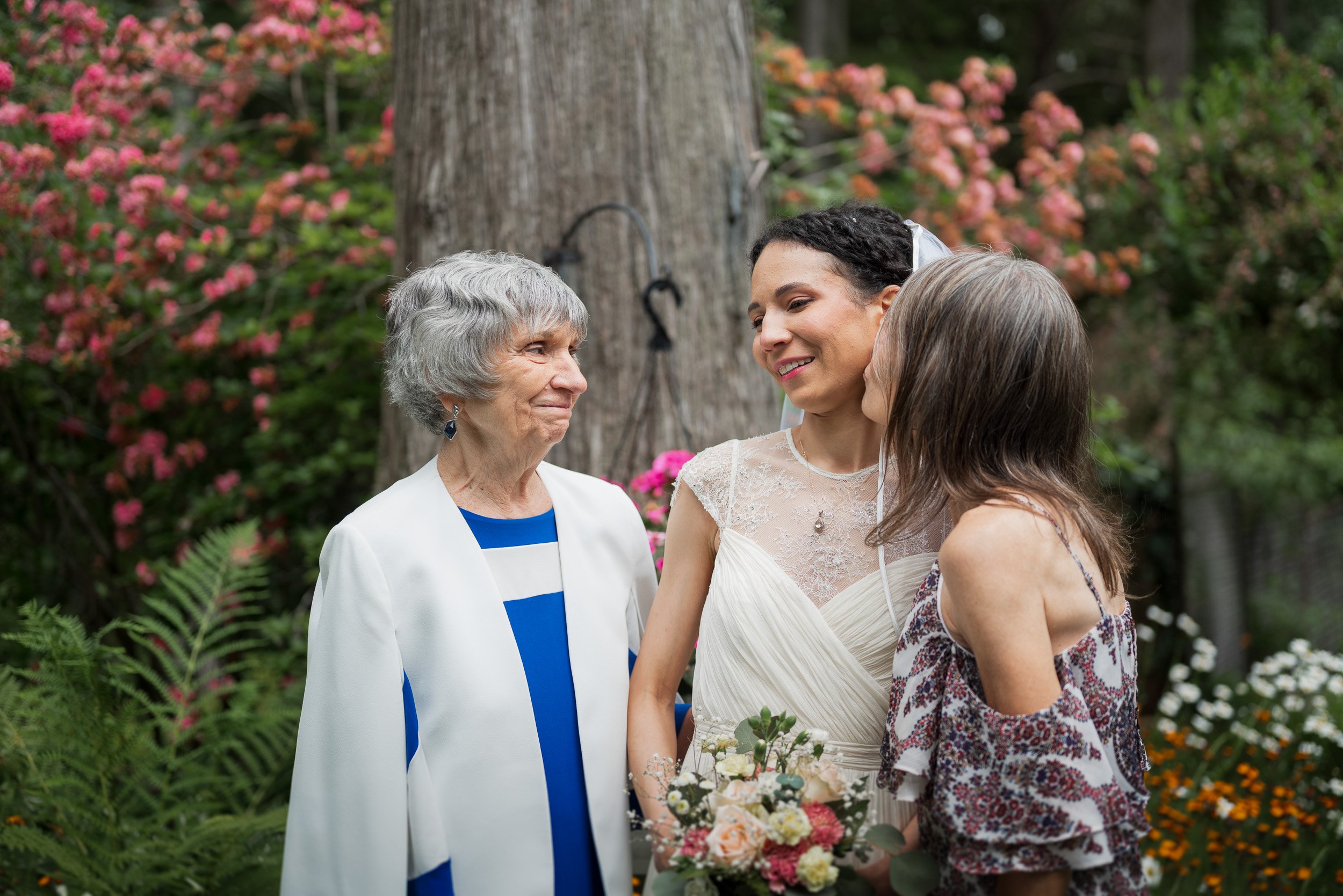 VancouverMicroWedding-0148.jpg