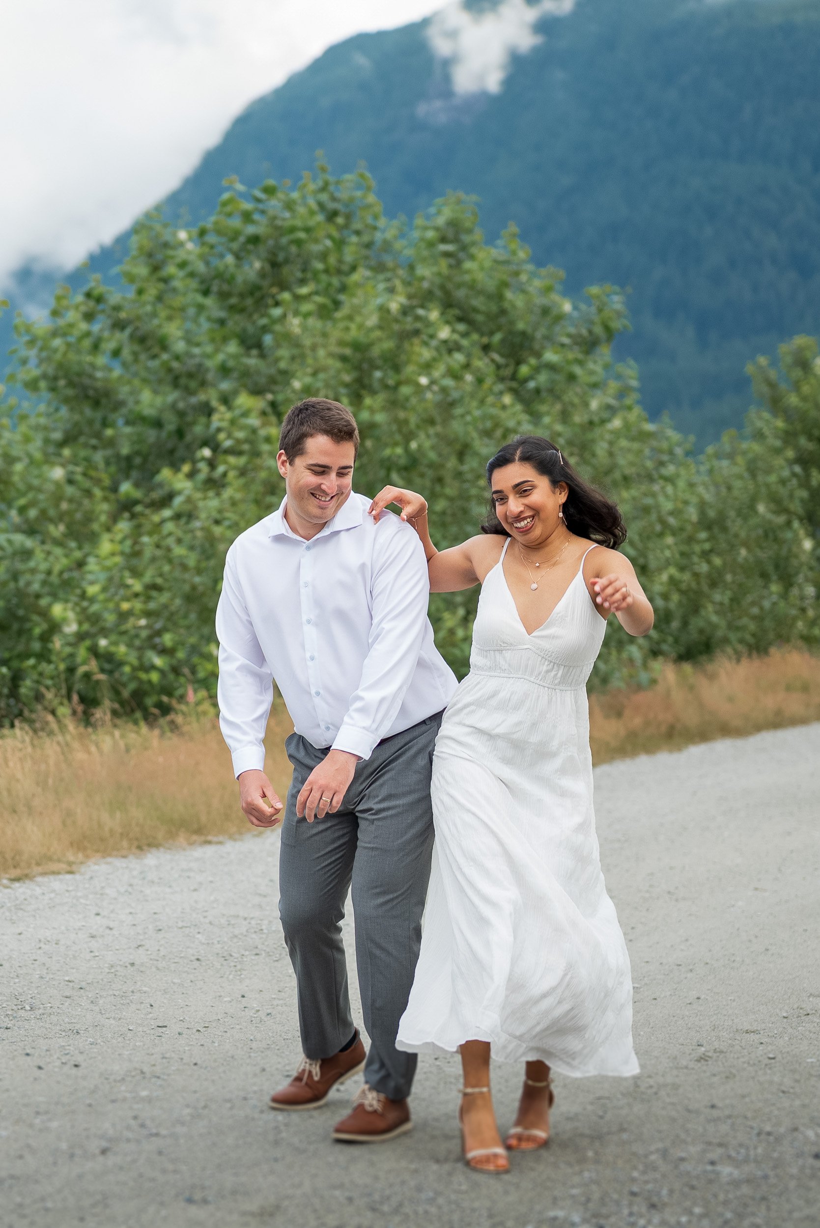 PittLakeEngagement-0040.jpg