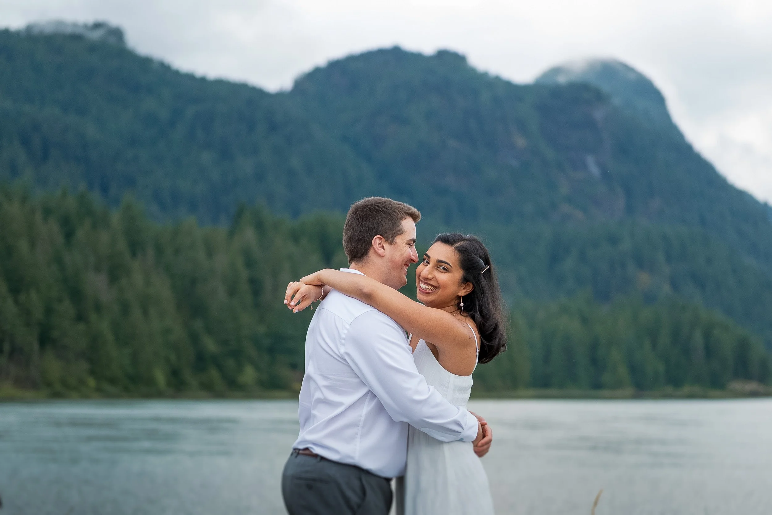 PittLakeEngagement-0078.jpg