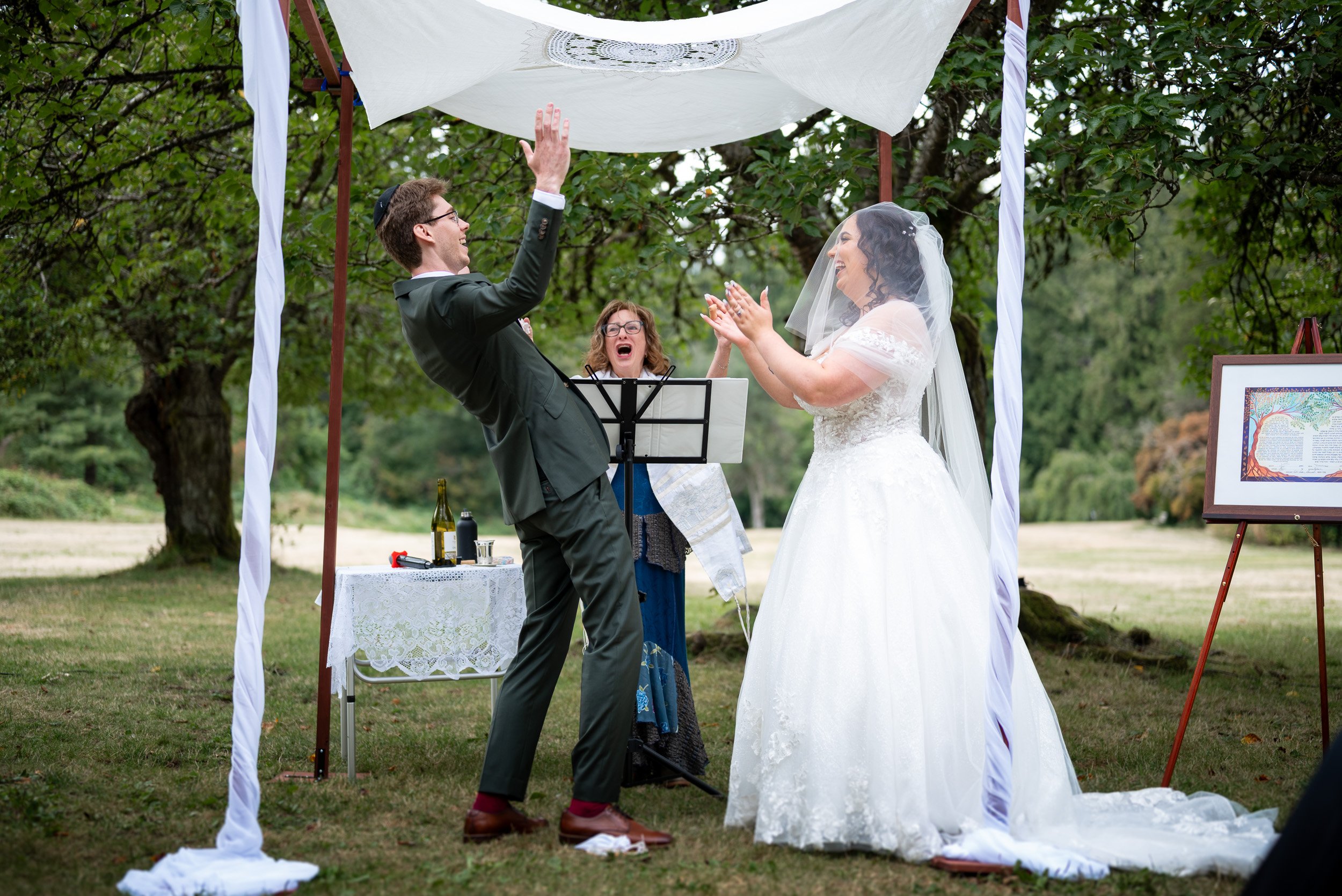 QueenElizabethPark_Wedding_C-0119.jpg