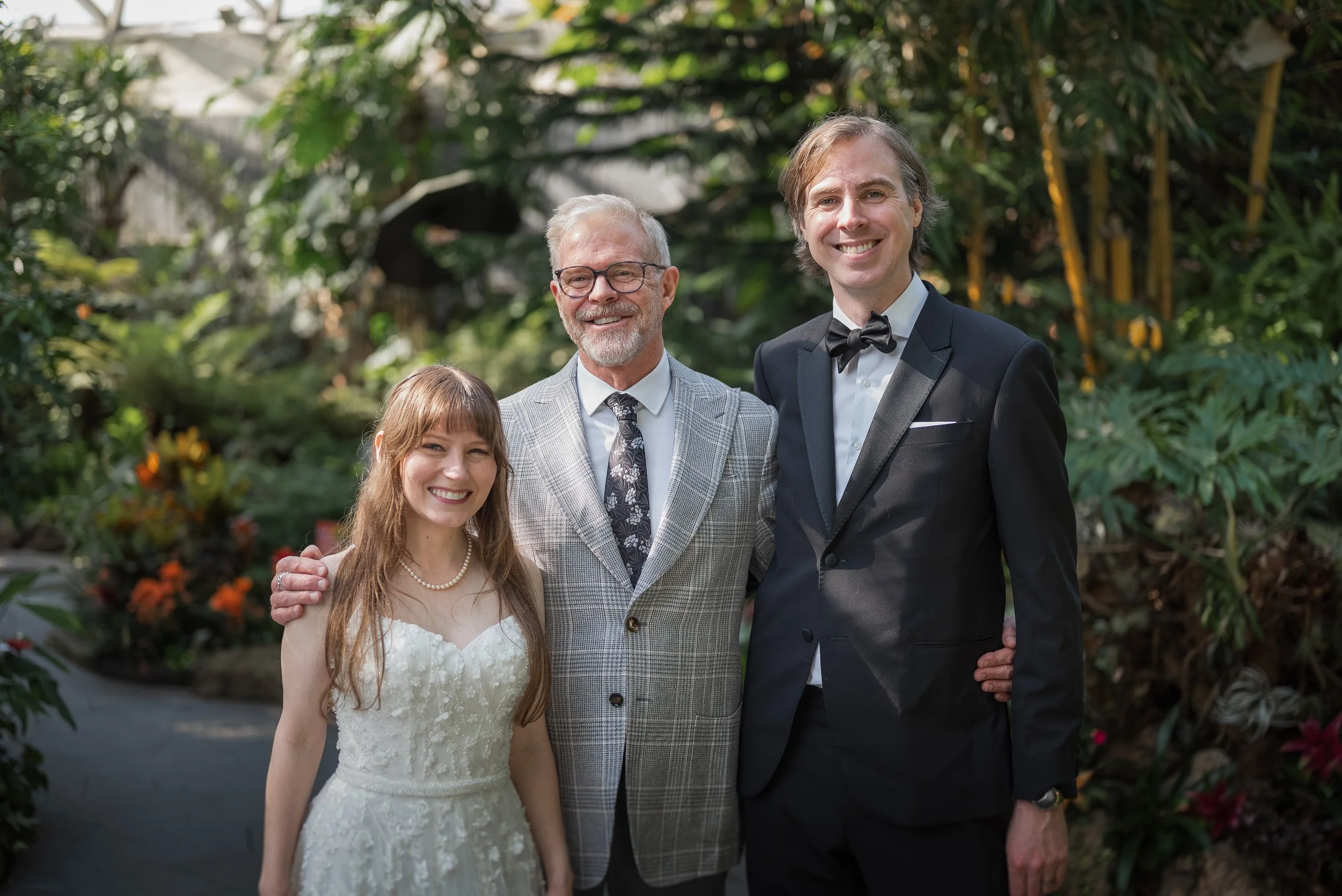 Bloedel_Conservatory_Wedding_Photographer-0078.jpg