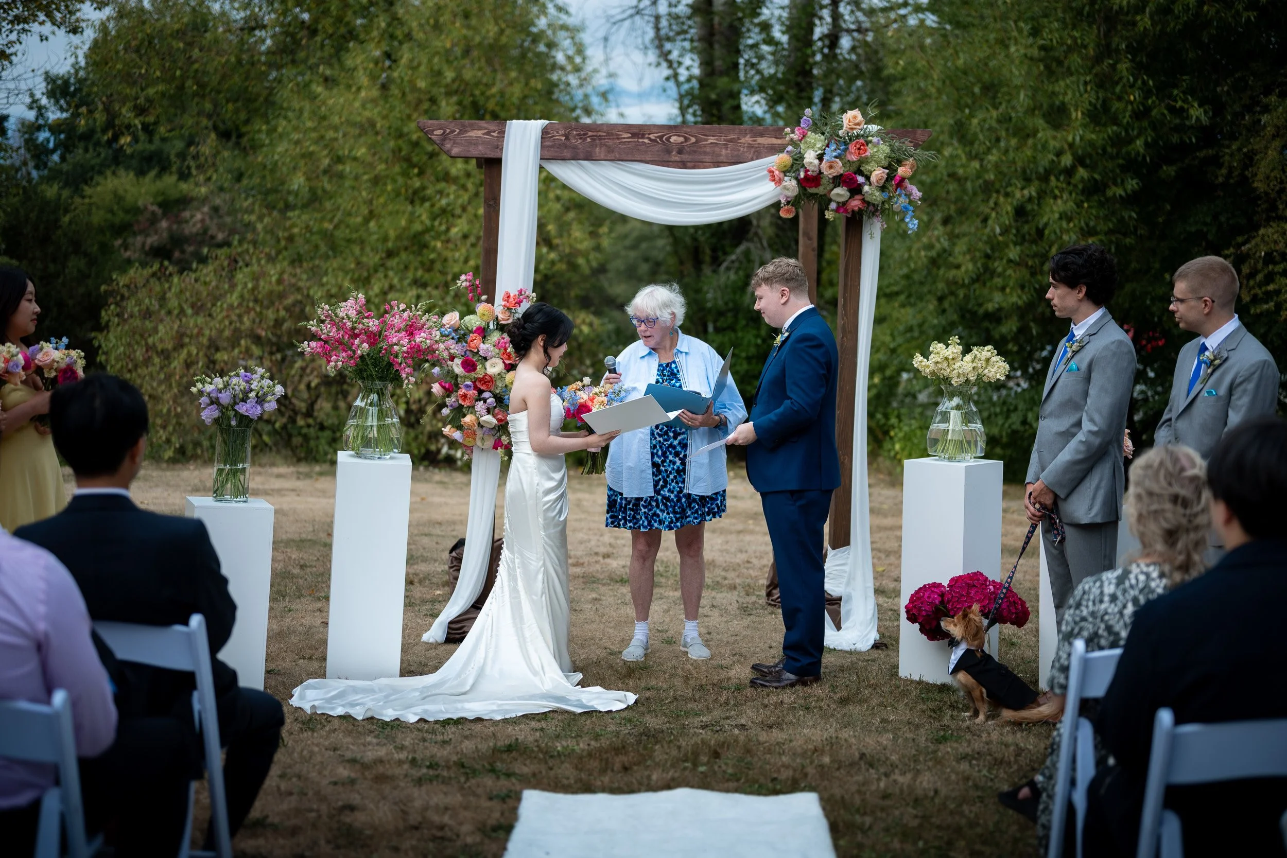 QueenElizabethParkWedding_C-0083.jpg