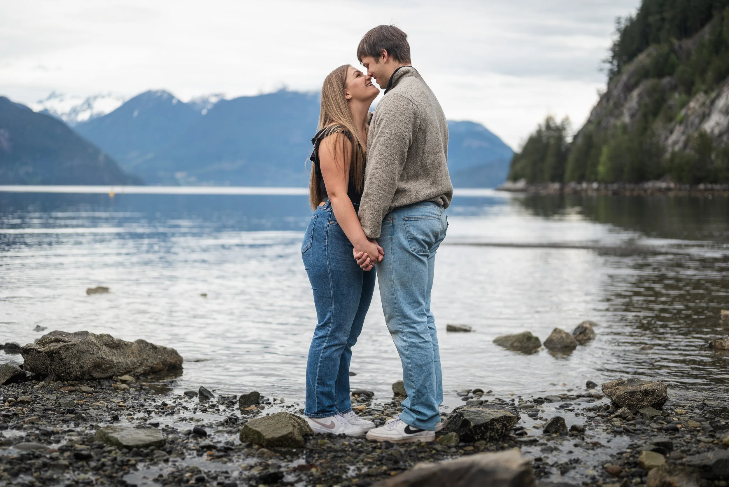 Porteau_Cove_Couples_Photoshoot-0105.jpg