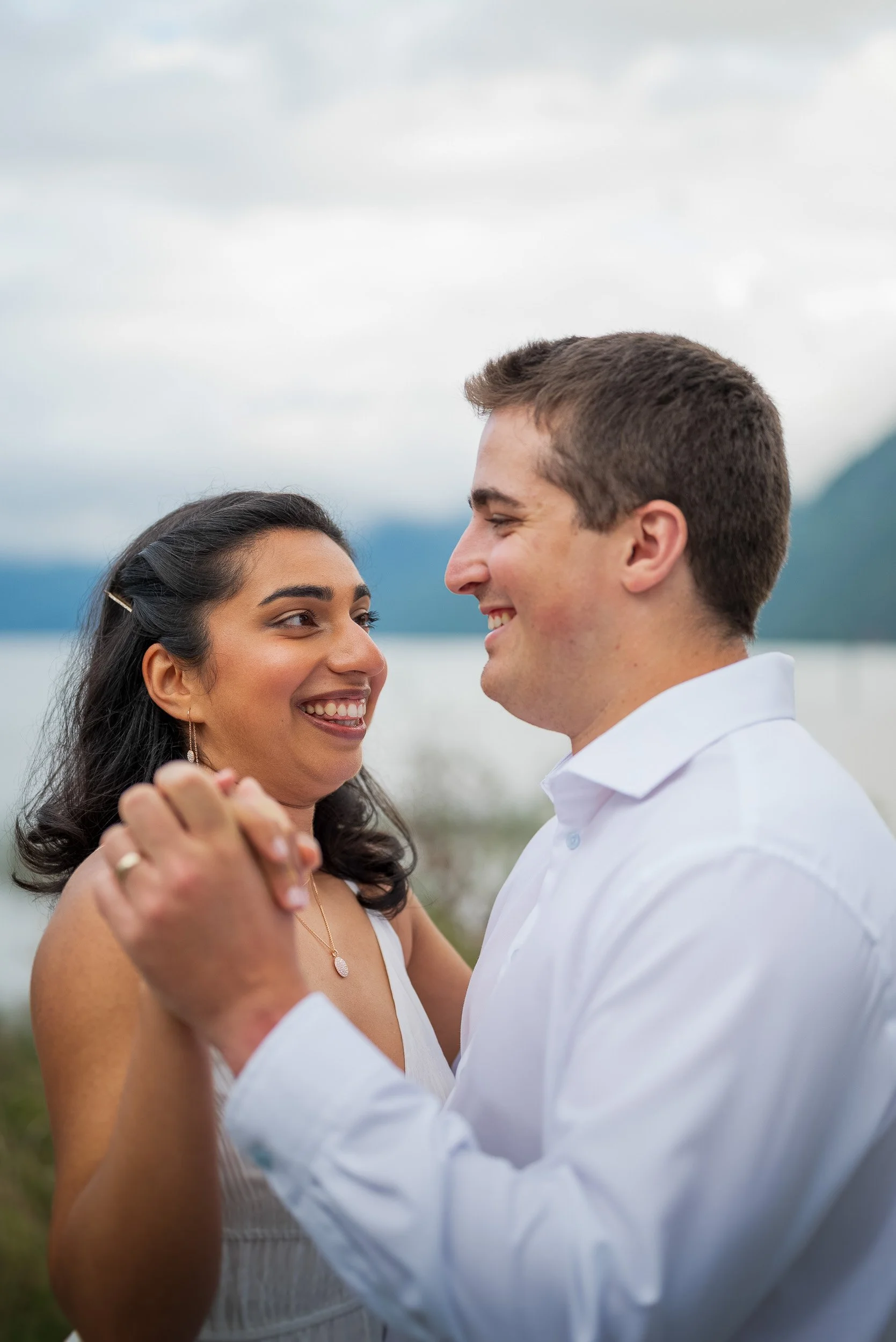 PittLakeEngagement-0020.jpg