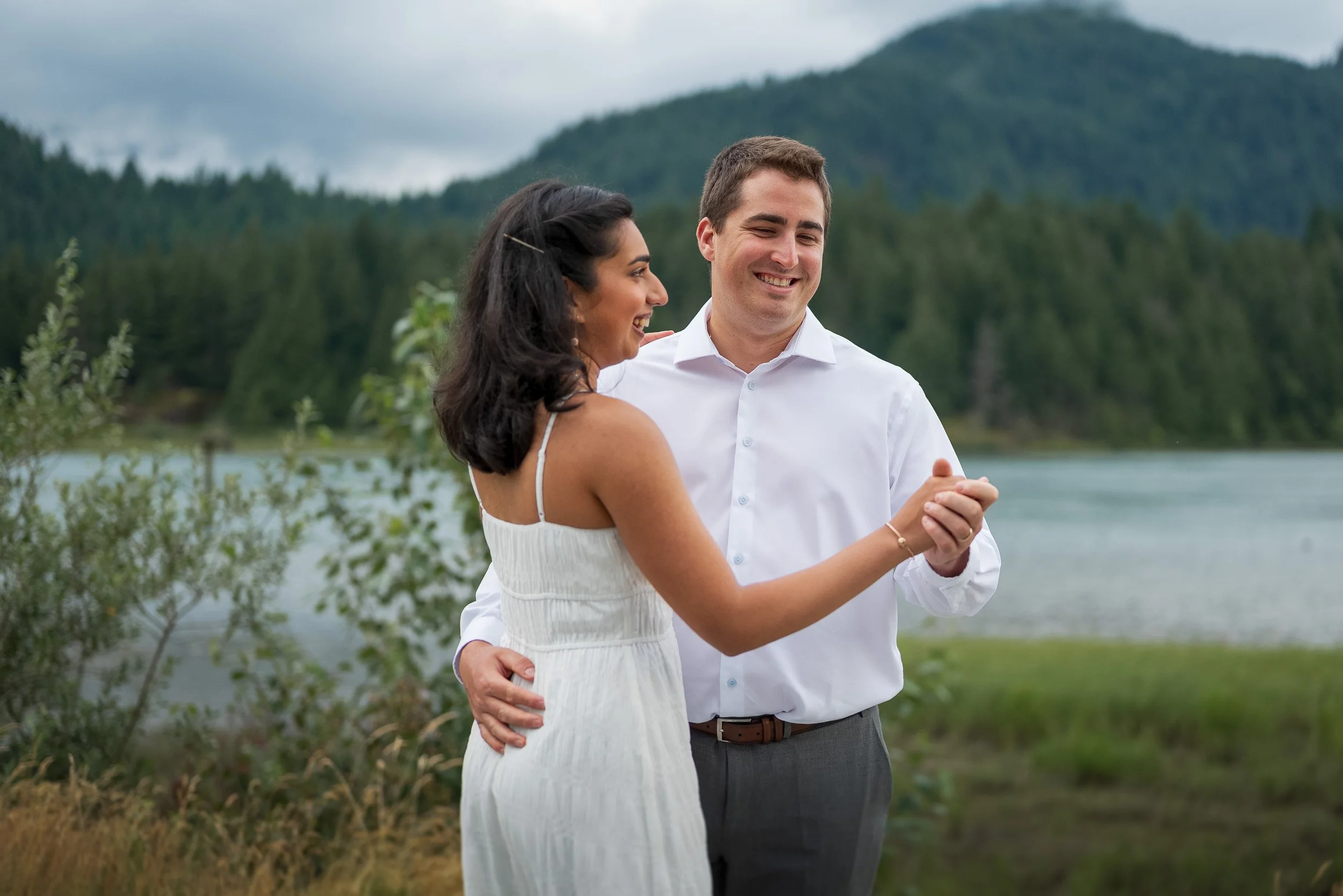 PittLakeEngagement-0018.jpg