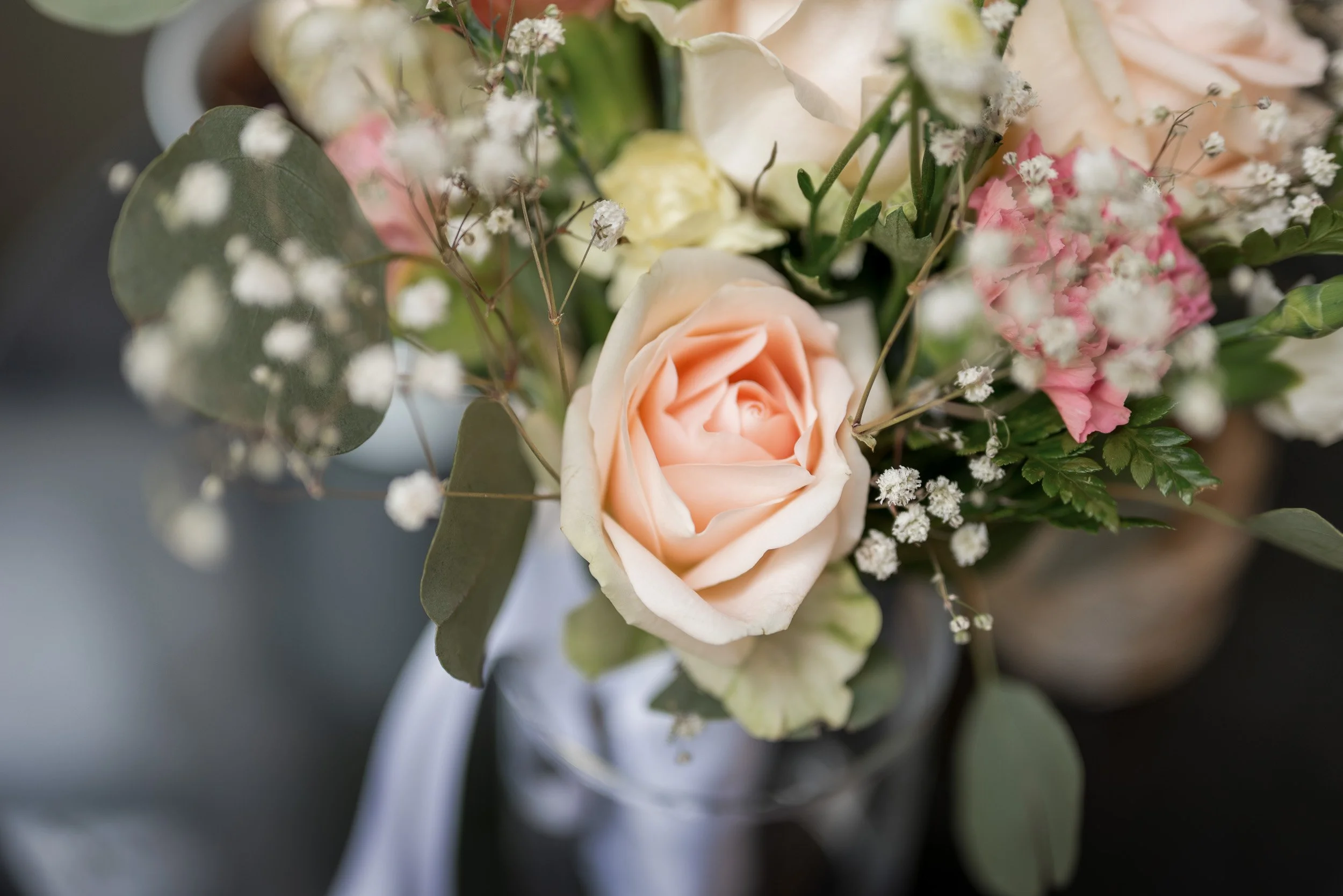 VancouverMicroWedding-0012.jpg