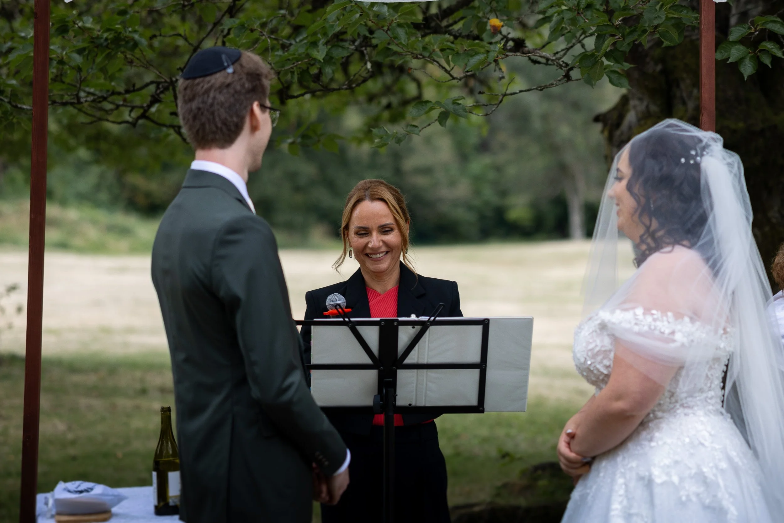 QueenElizabethPark_Wedding_C-0091.jpg