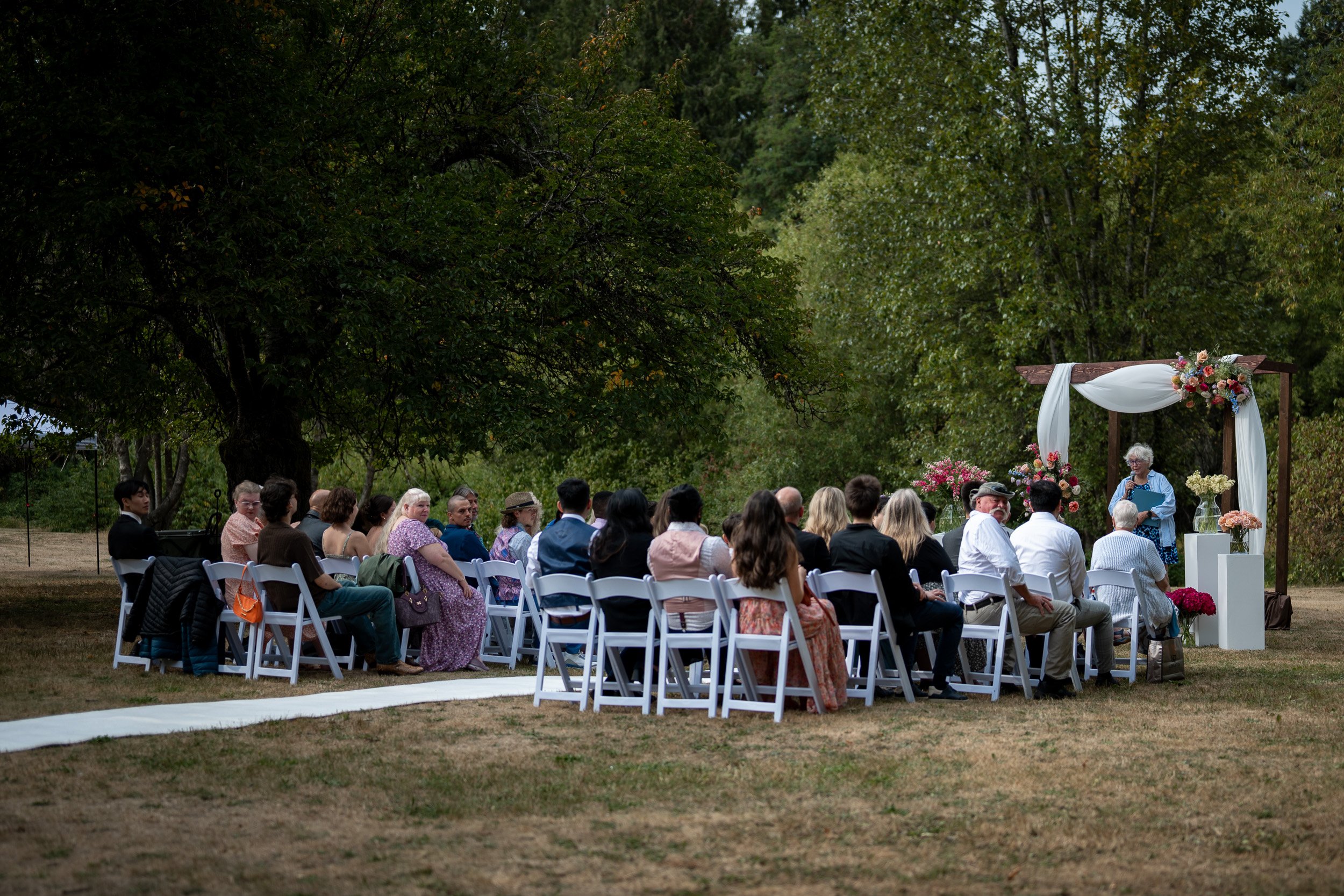 QueenElizabethParkWedding_C-0004.jpg