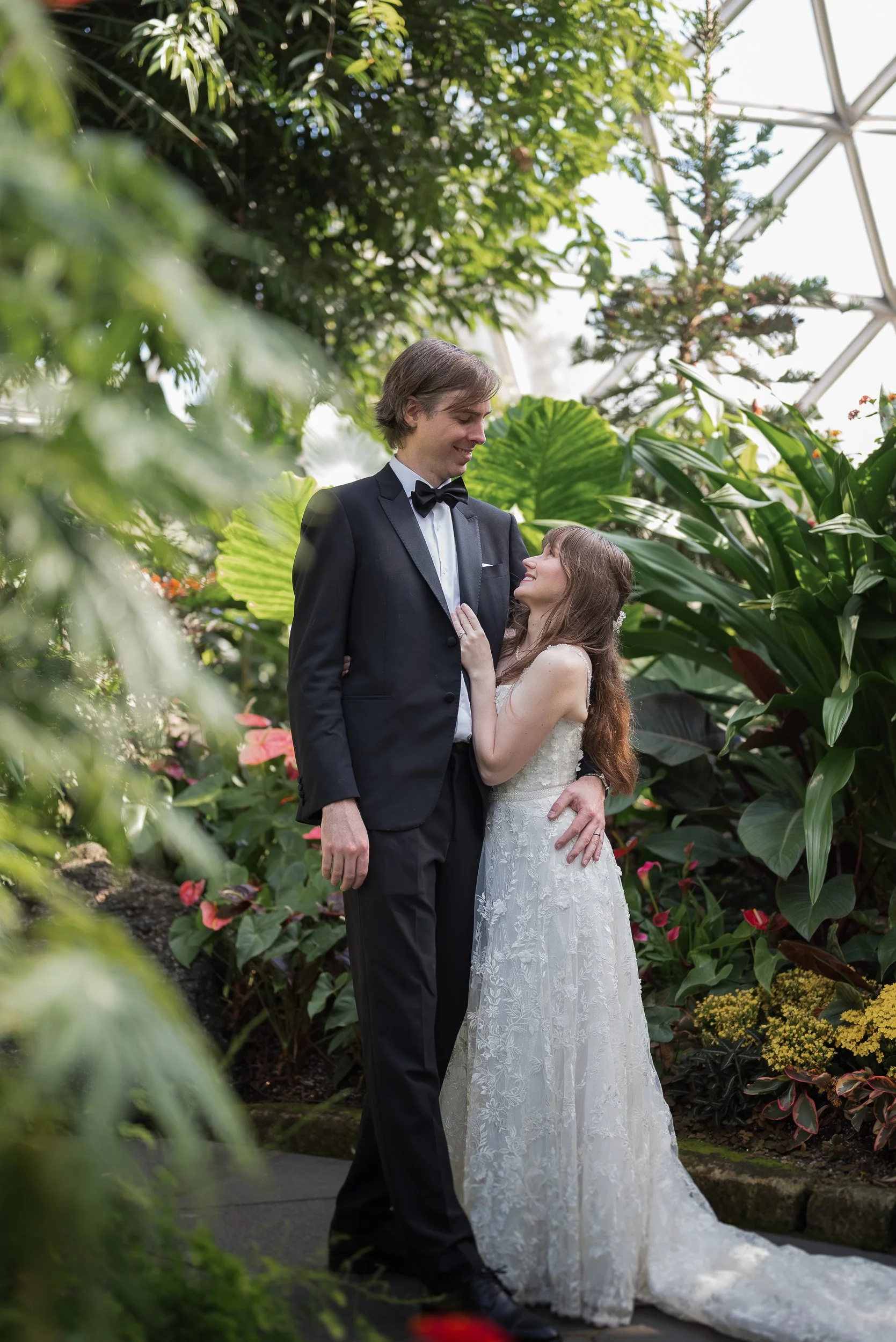 Bloedel_Conservatory_Wedding_Photographer-0089.jpg