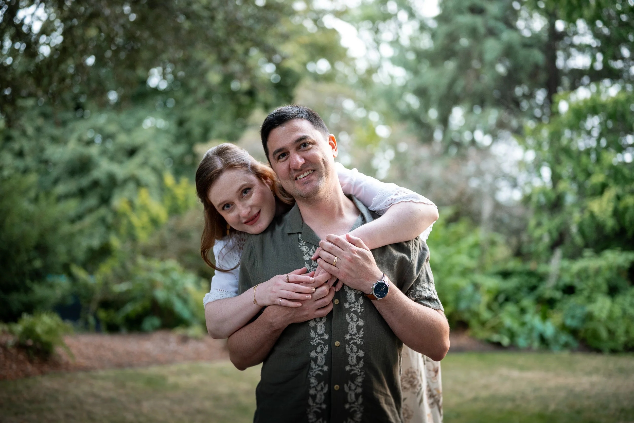 QueenElizabethPark_Engagement_Photographer-0011.jpg