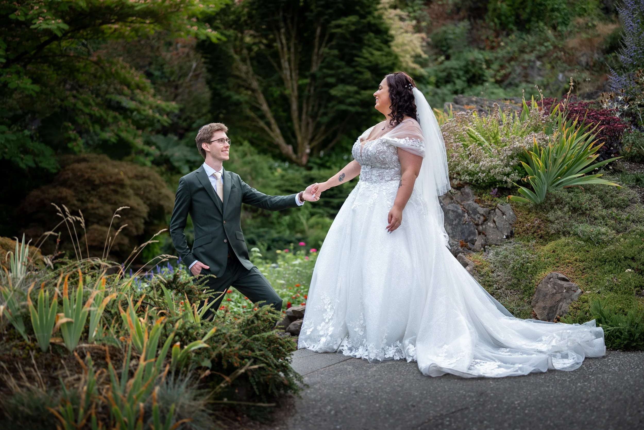 QueenElizabethPark_Wedding_BG-0022.jpg
