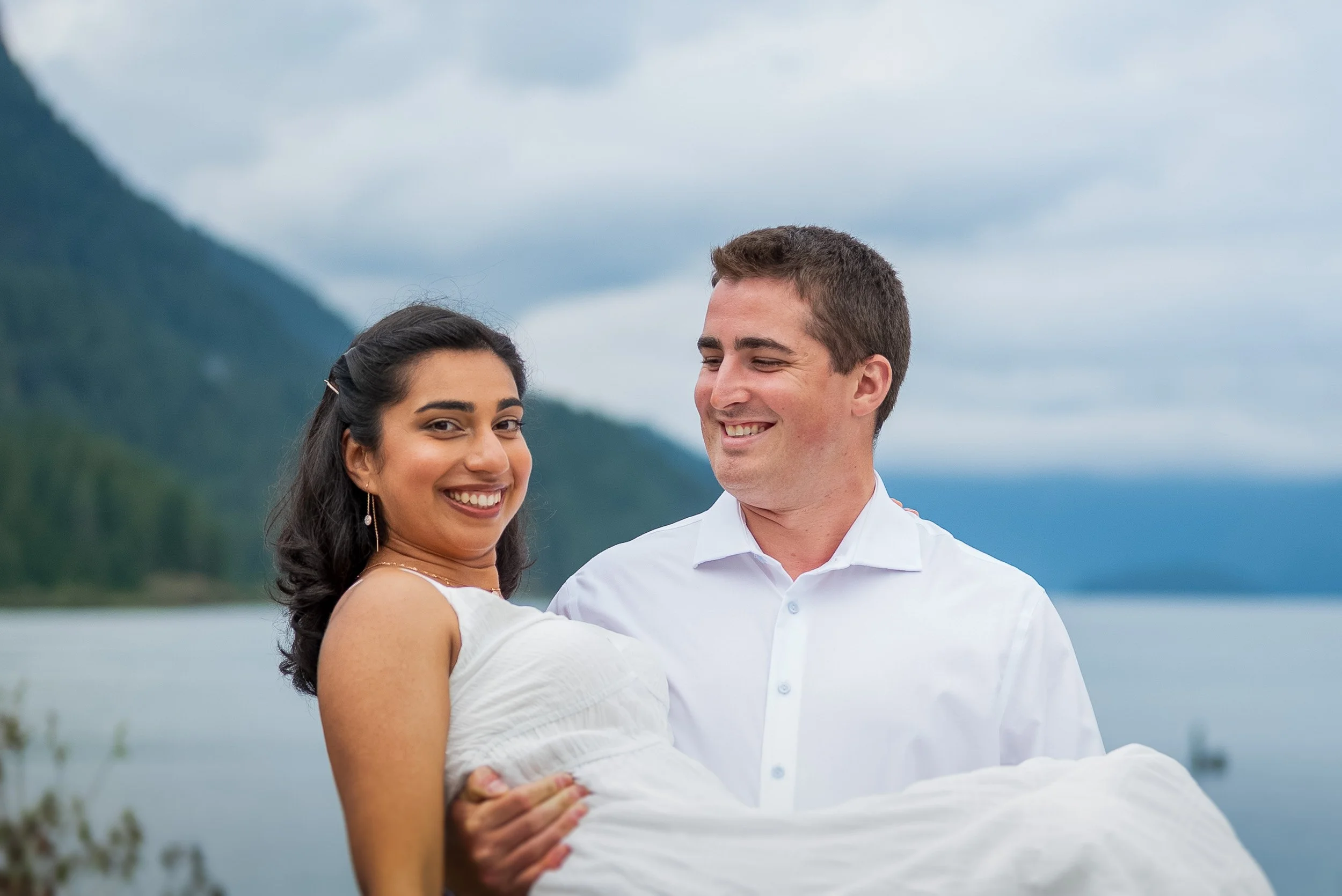 PittLakeEngagement-0045.jpg