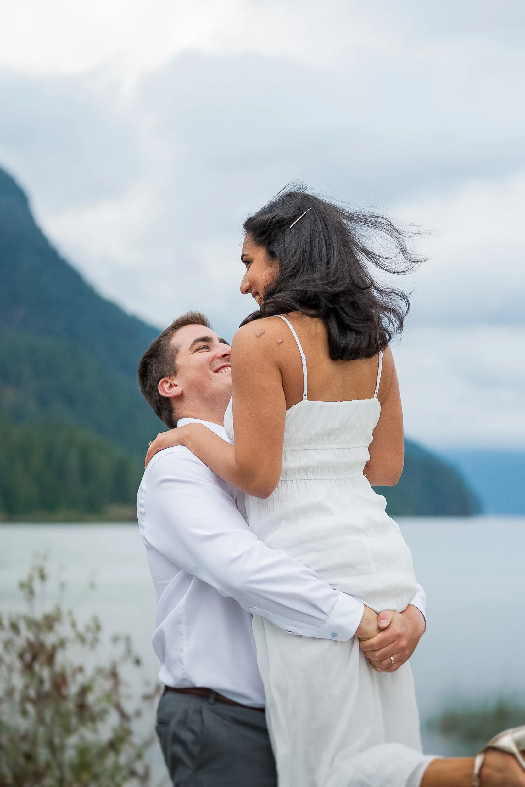 PittLakeEngagement-0053.jpg