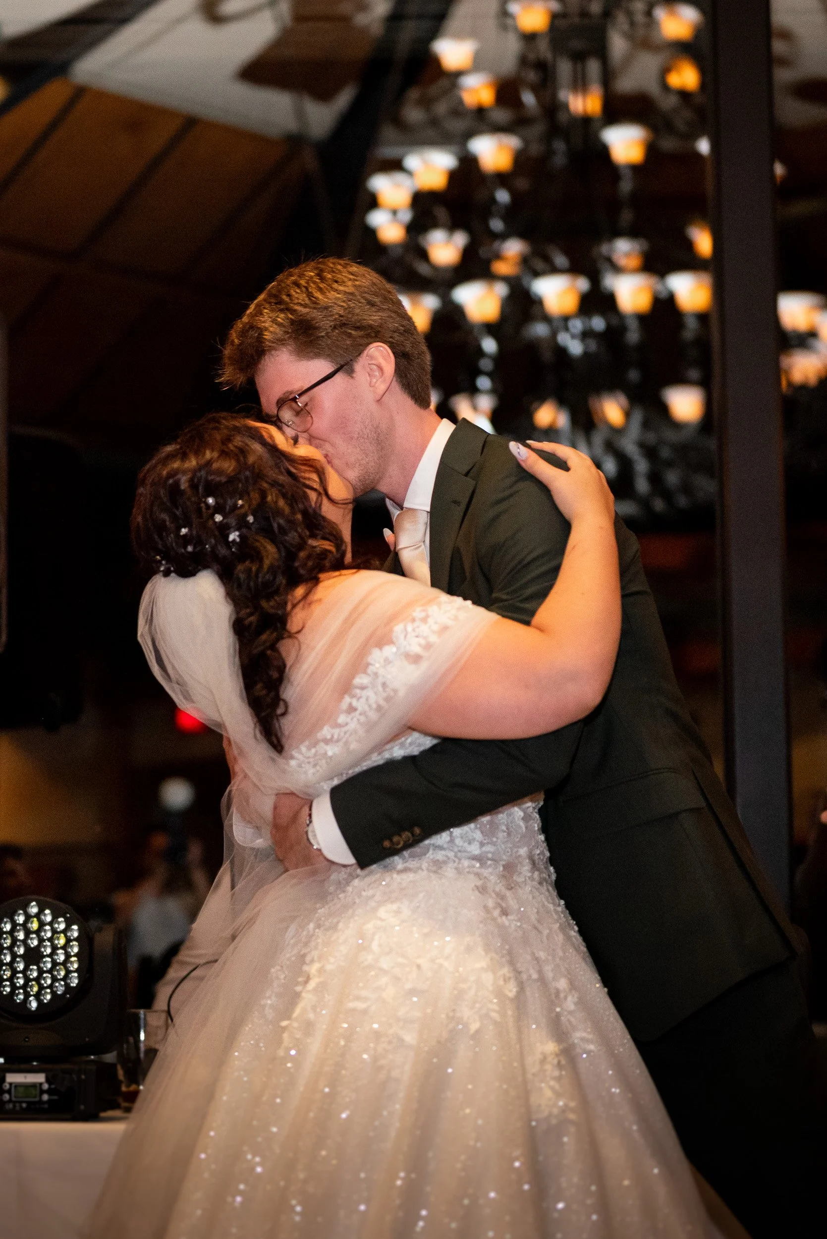 QueenElizabethPark_Wedding_R-0143.jpg