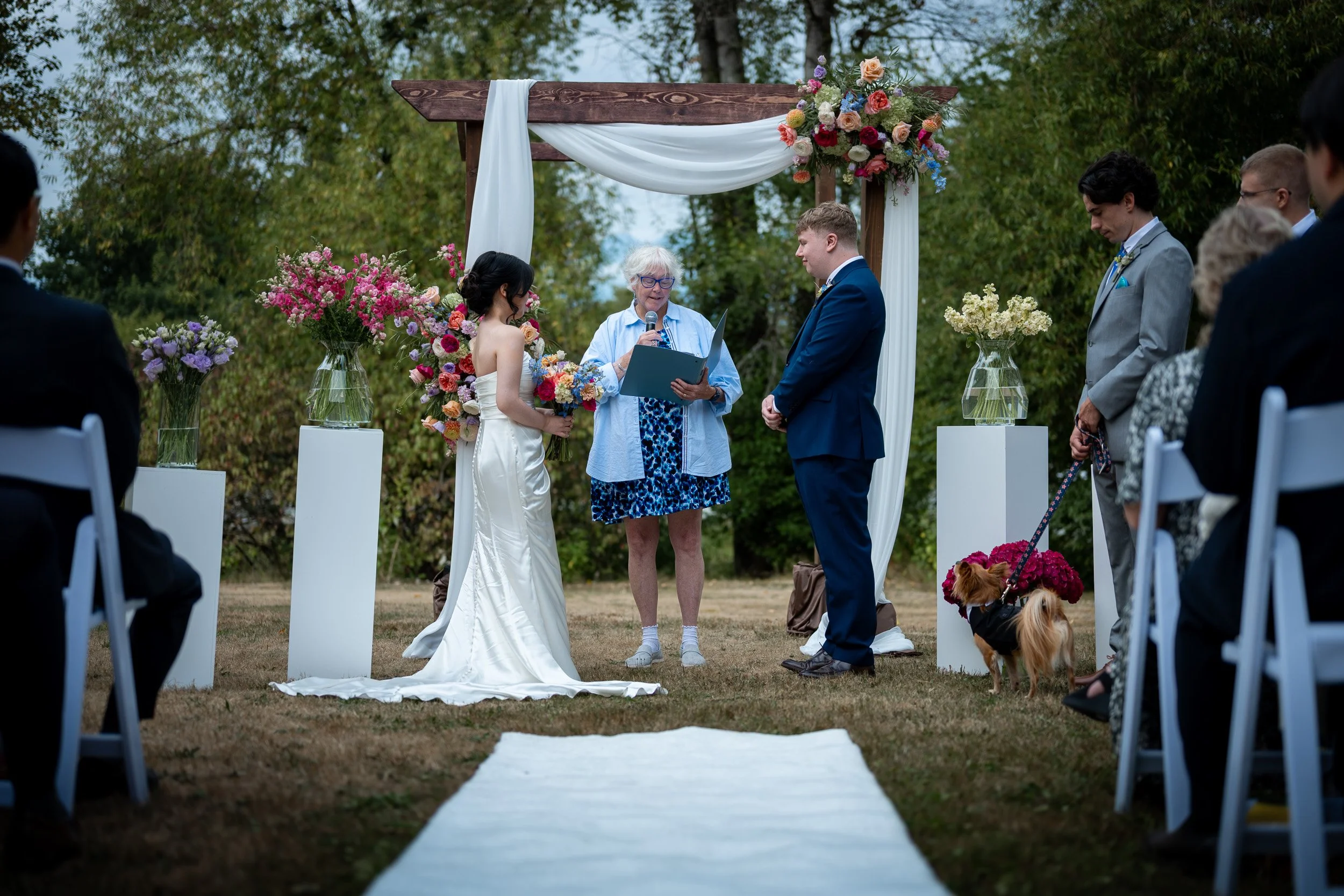 QueenElizabethParkWedding_C-0058.jpg