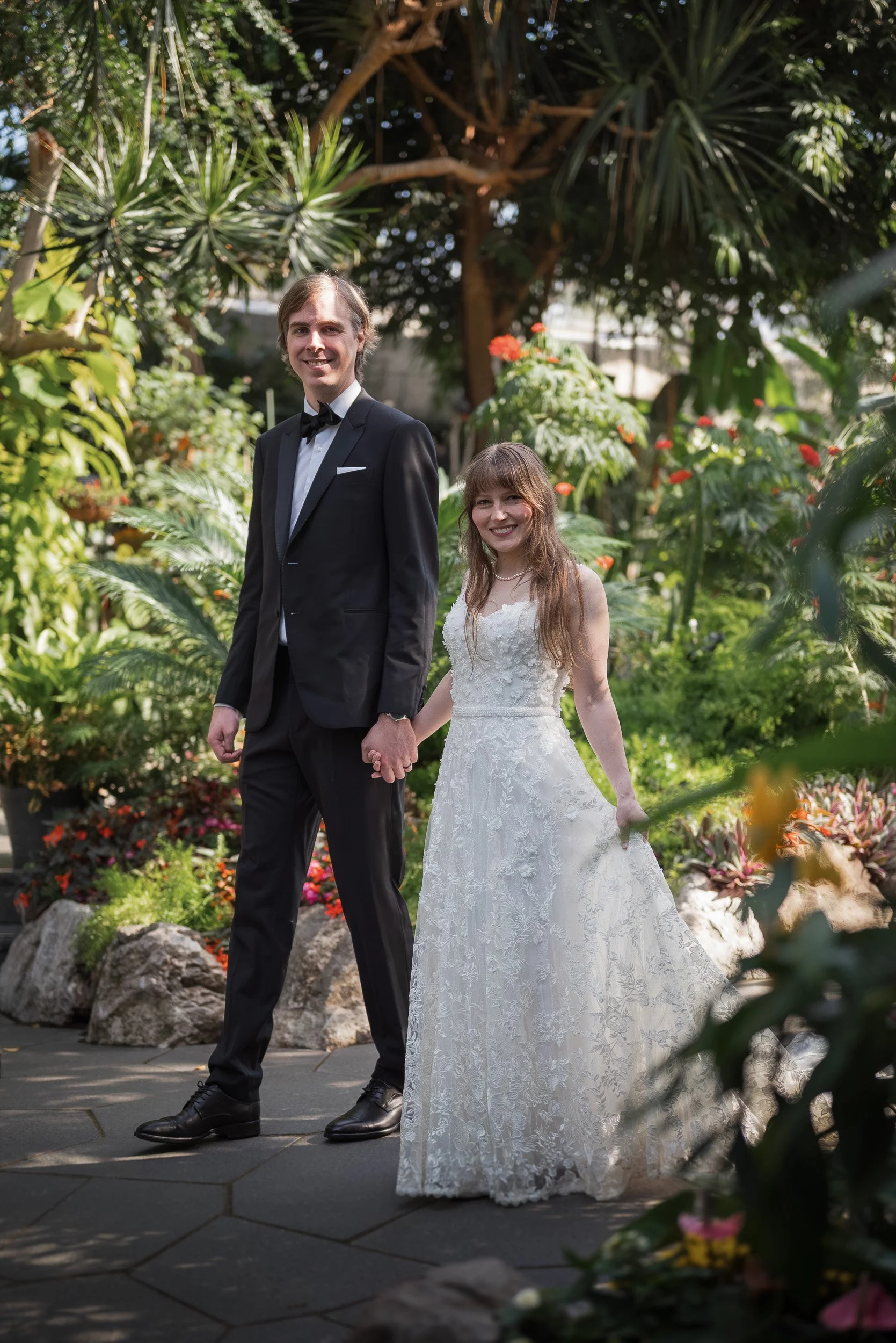 Bloedel_Conservatory_Wedding_Photographer-0084.jpg