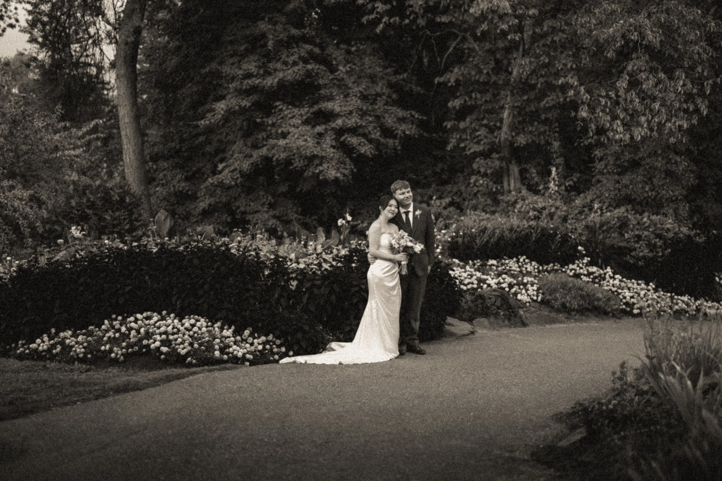 QueenElizabethParkWedding_BG-0034.jpg