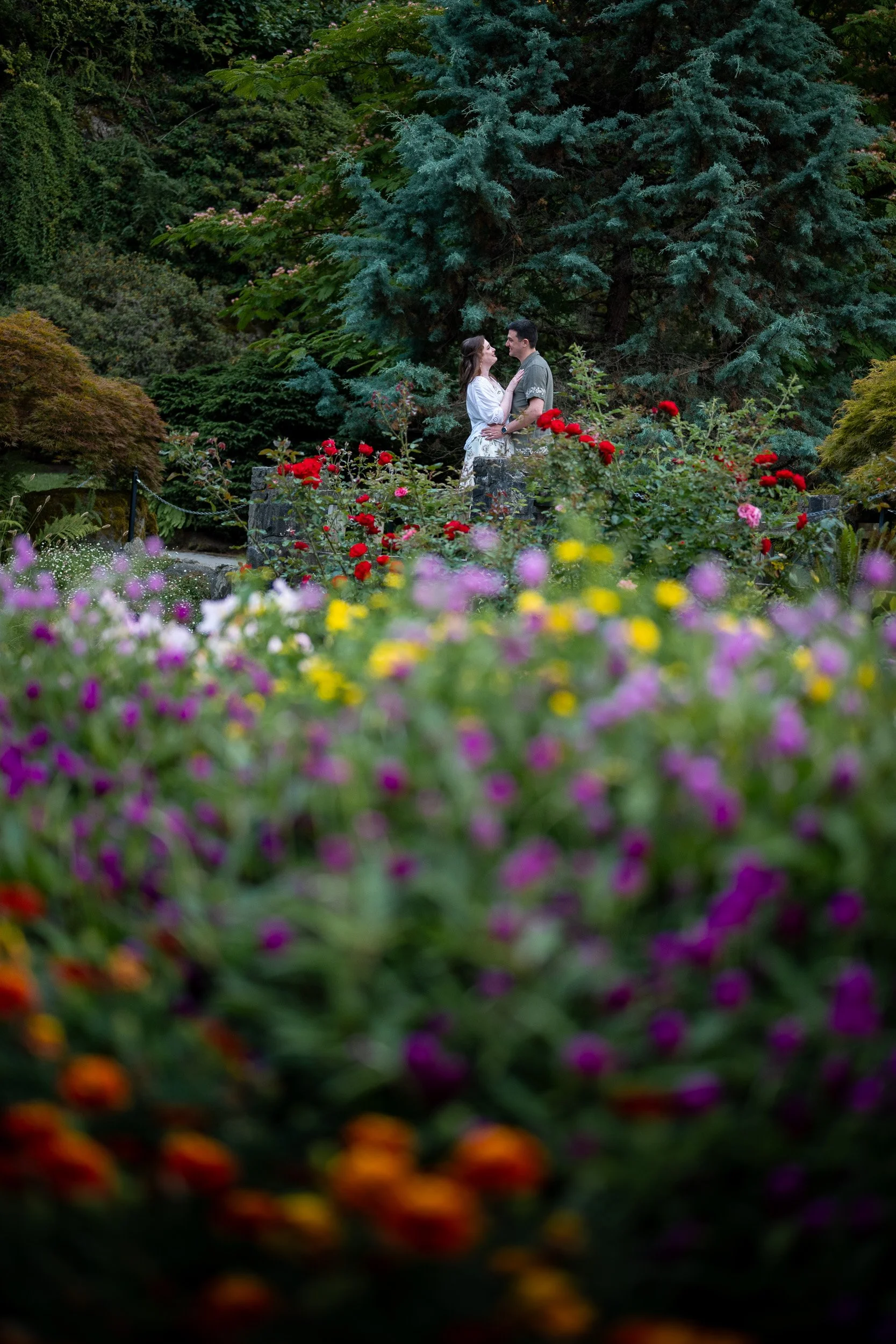 QueenElizabethPark_Engagement_Photographer-0071.jpg