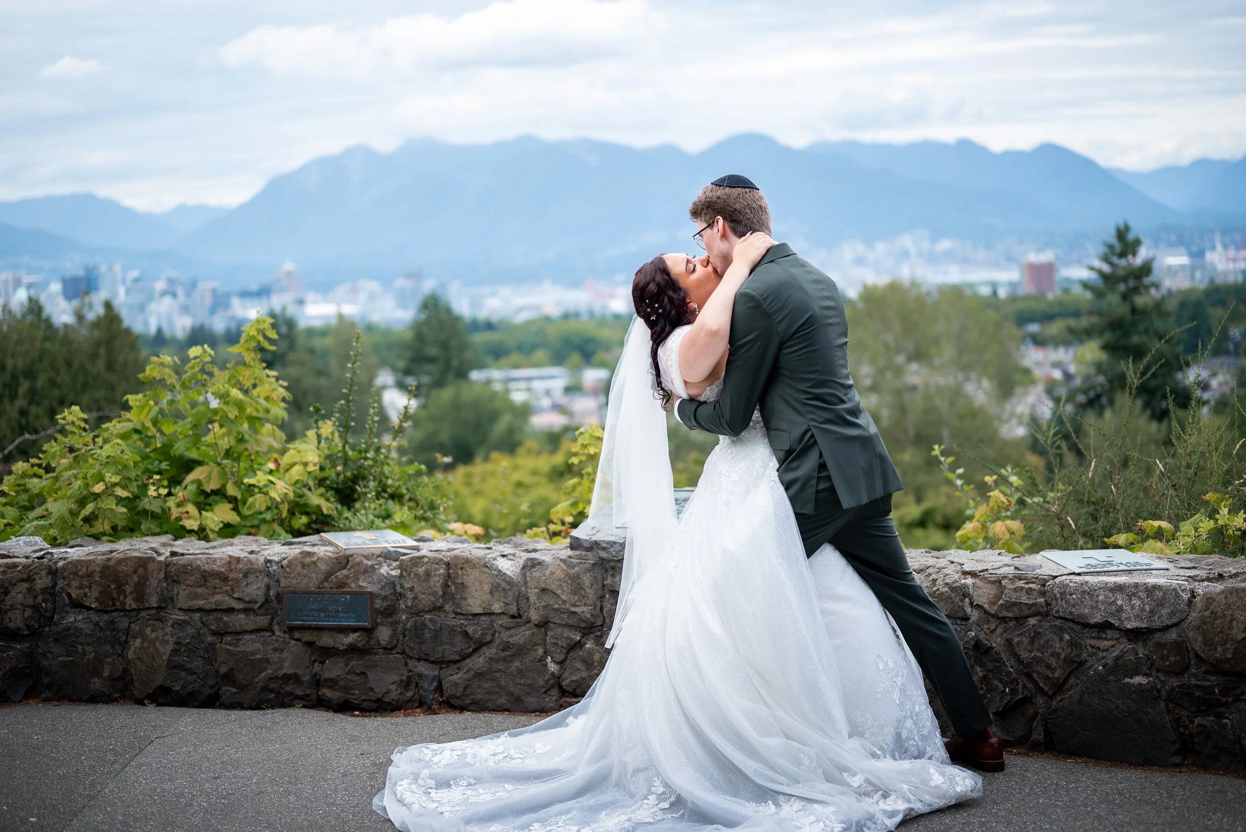 QueenElizabethPark_Wedding_BG-0039.jpg