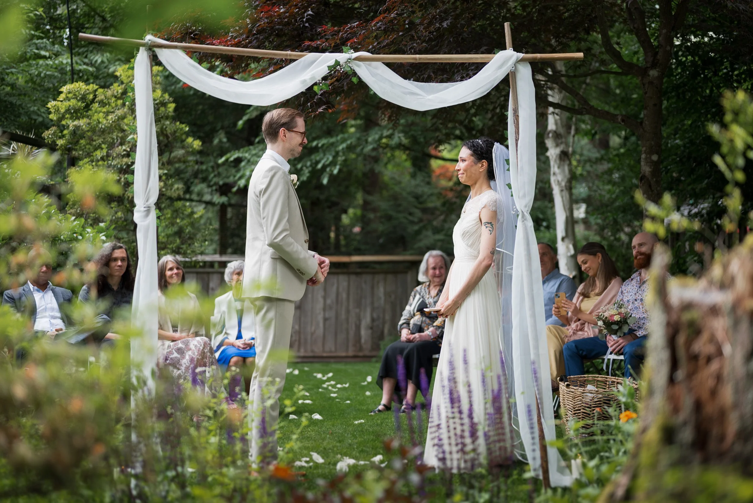 VancouverMicroWedding-0082.jpg