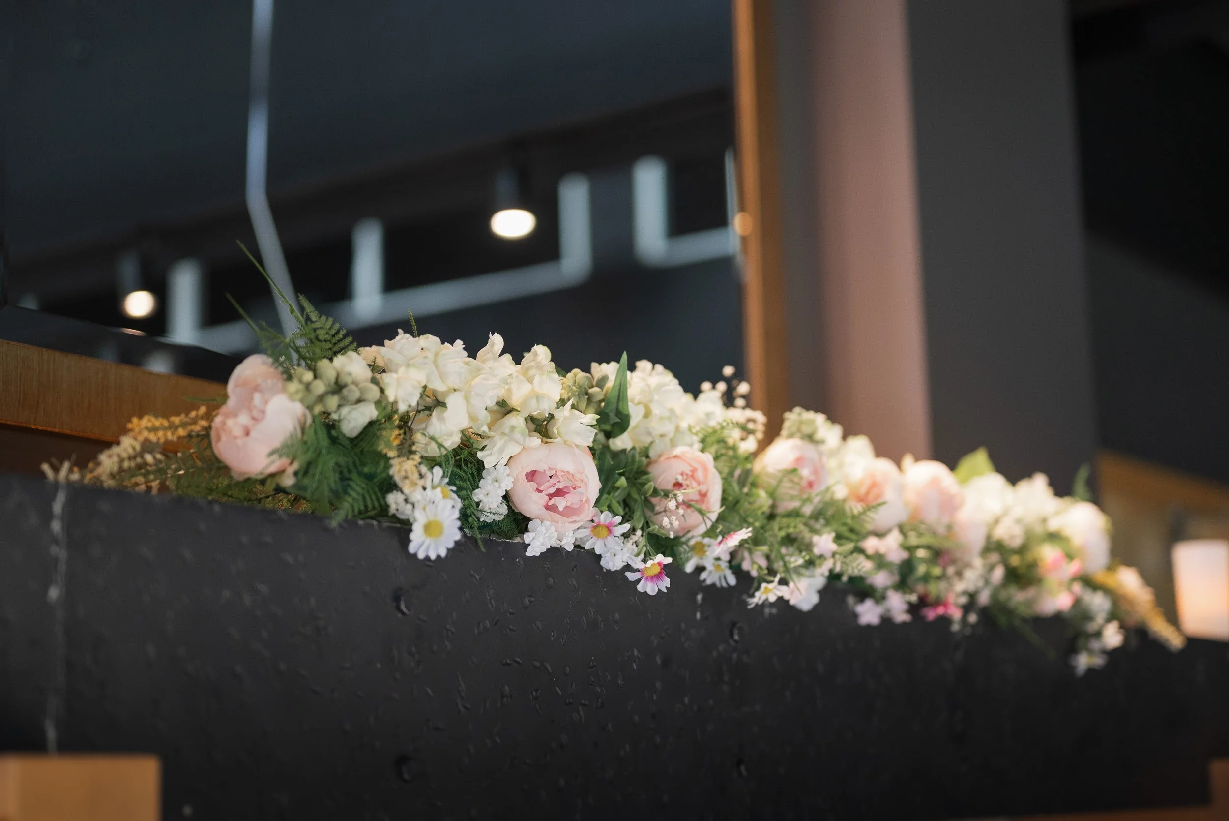 Seymour_GolfandCountryClub_Wedding-0024.jpg