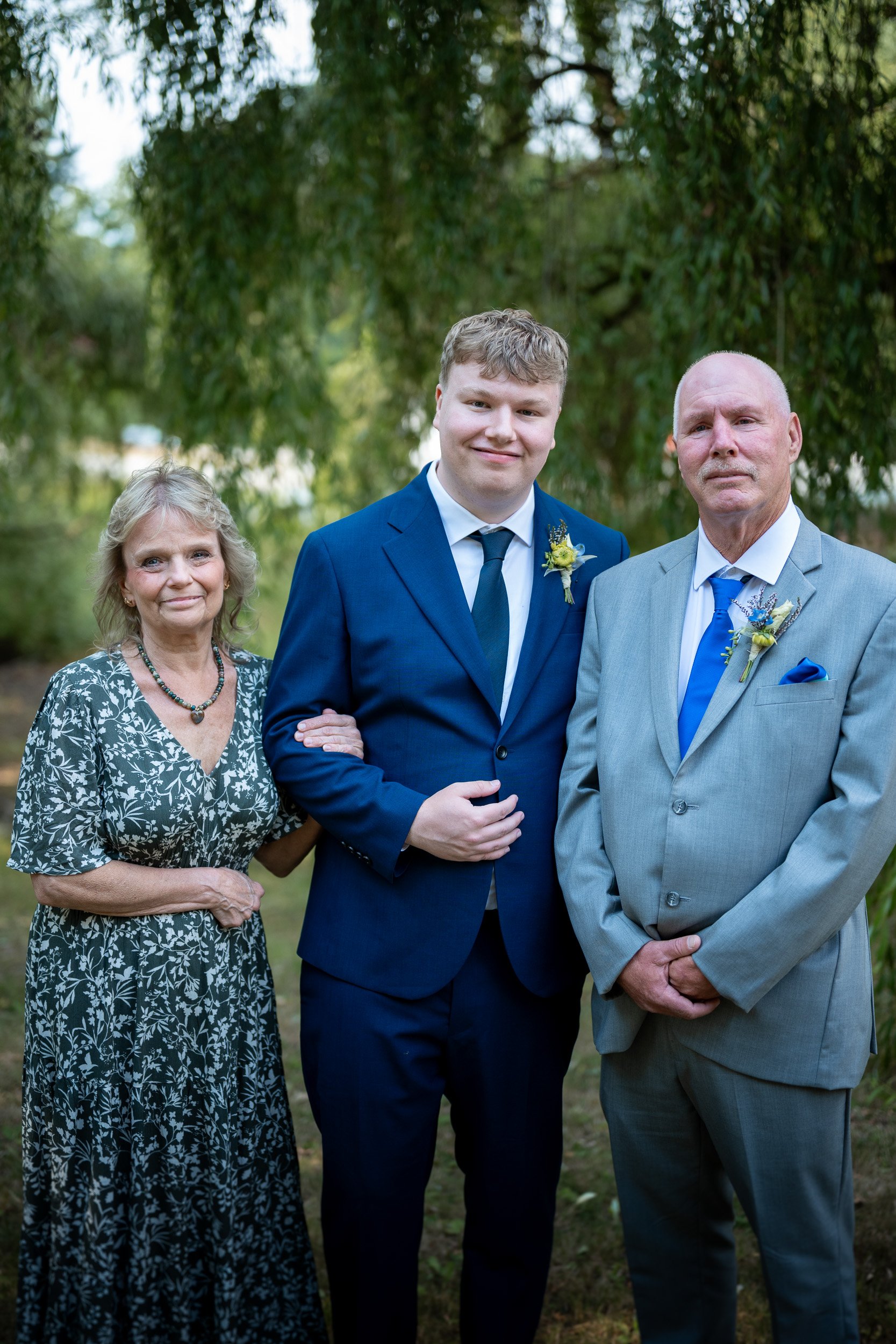QueenElizabethParkWedding_FWP-0011.jpg