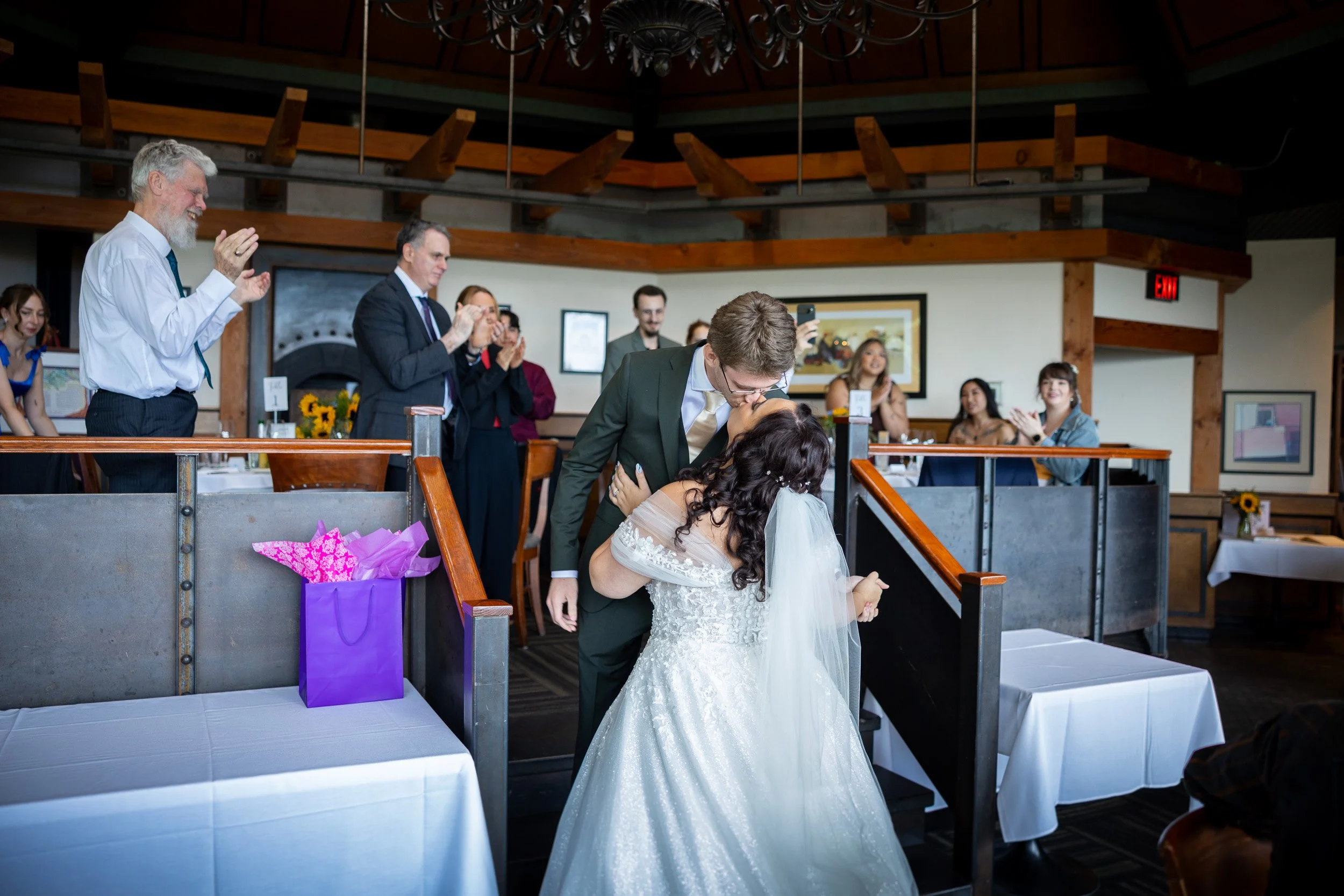 QueenElizabethPark_Wedding_R-0047.jpg
