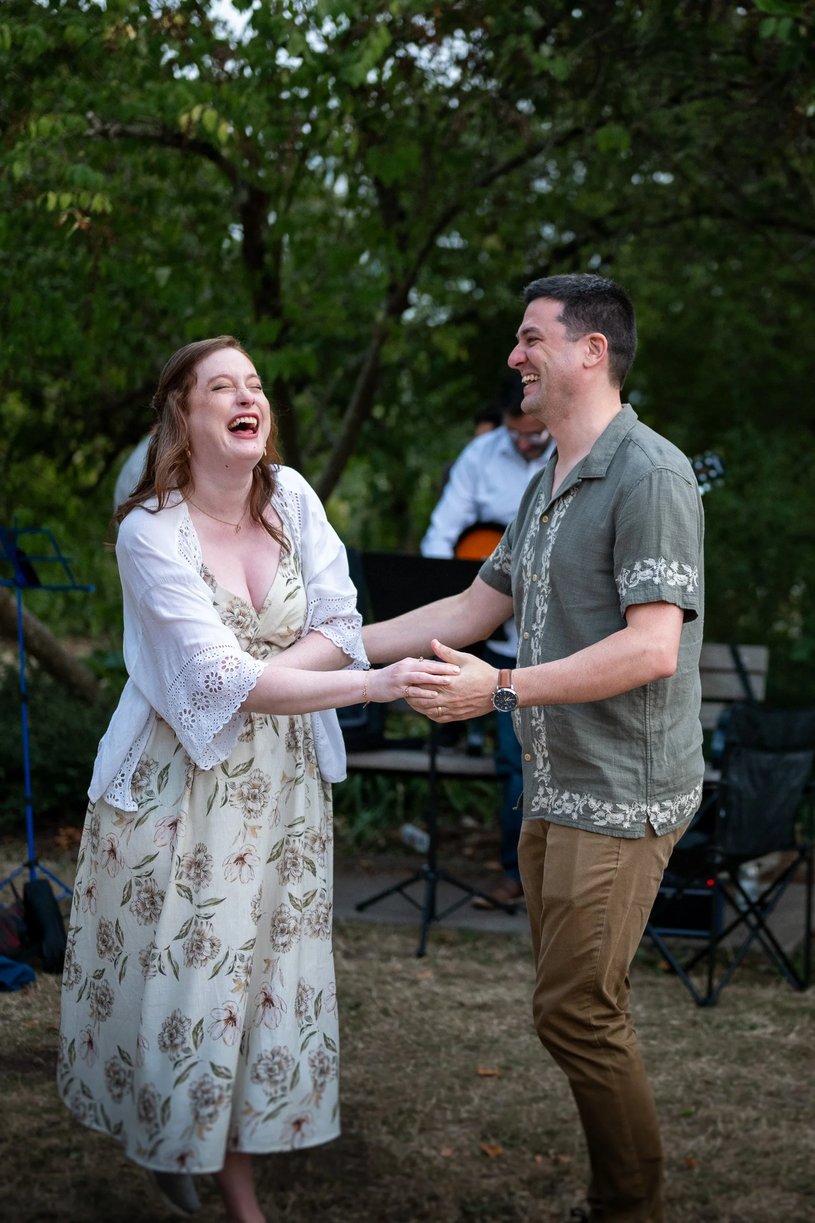QueenElizabethPark_Engagement_Photographer-0033.jpg