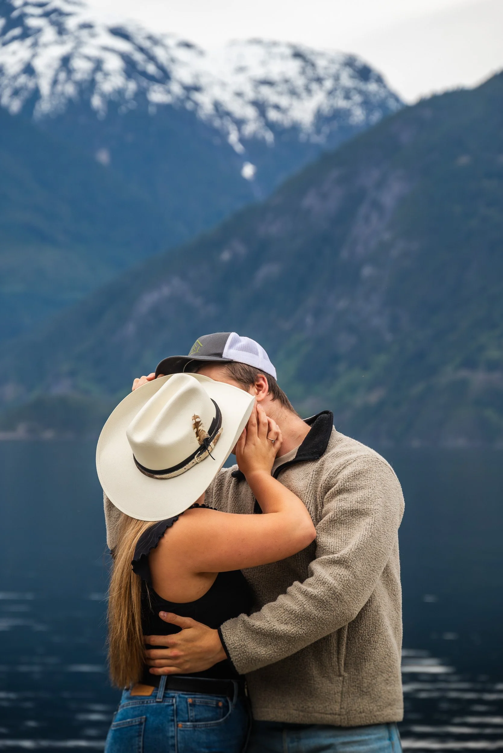 Porteau_Cove_Couples_Photoshoot-0024.jpg