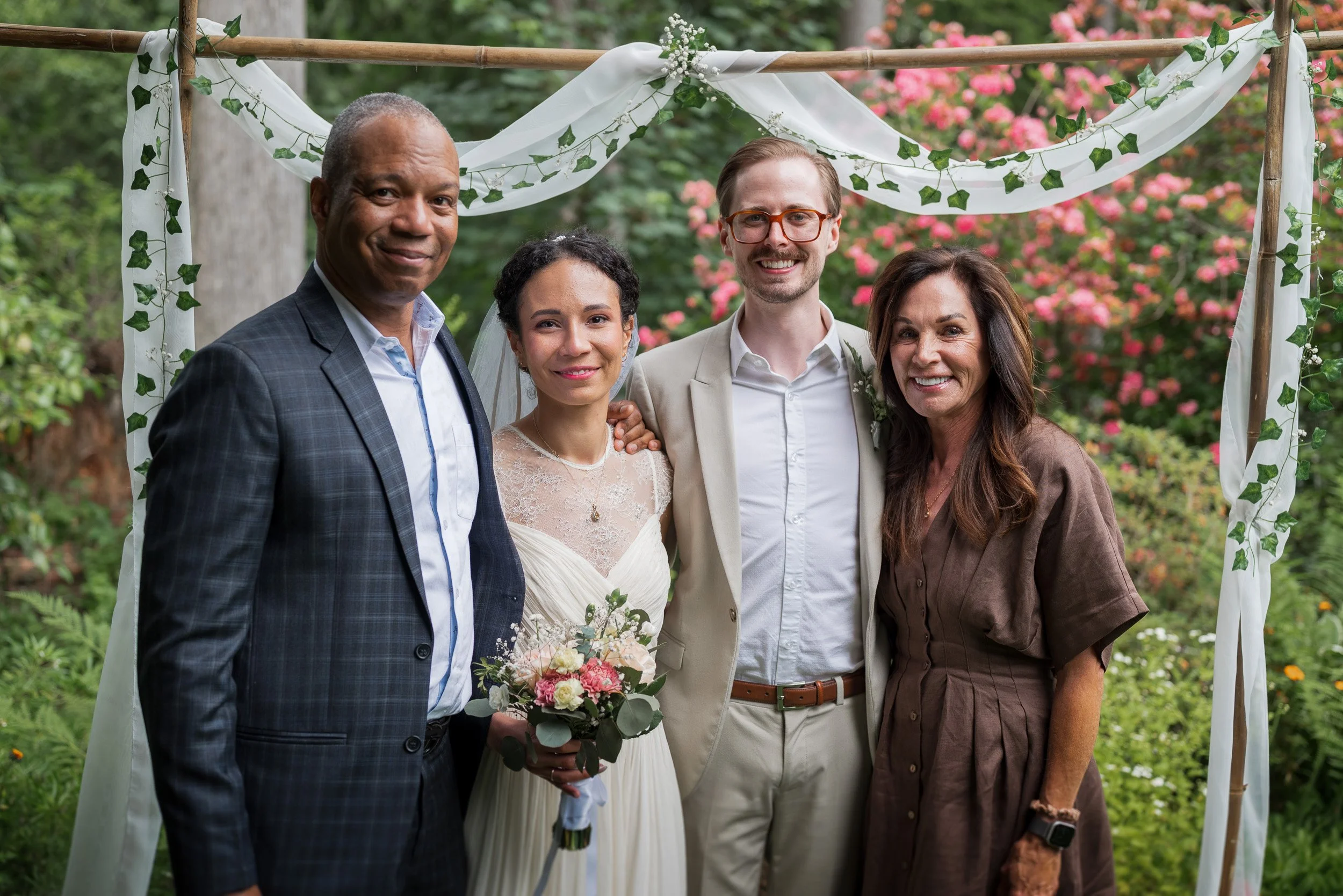 VancouverMicroWedding-0128.jpg