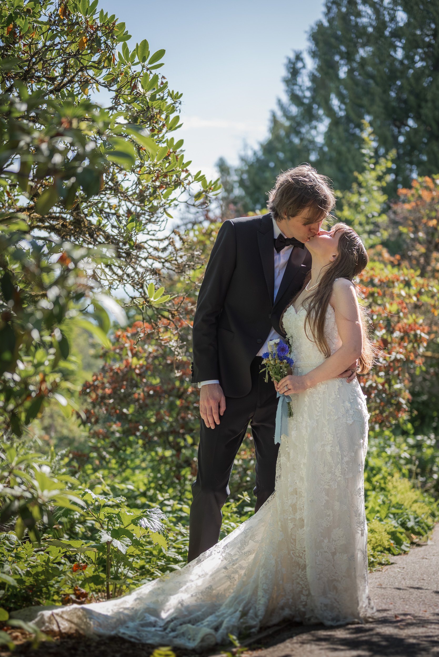 Bloedel_Conservatory_Wedding_Photographer-0117.jpg
