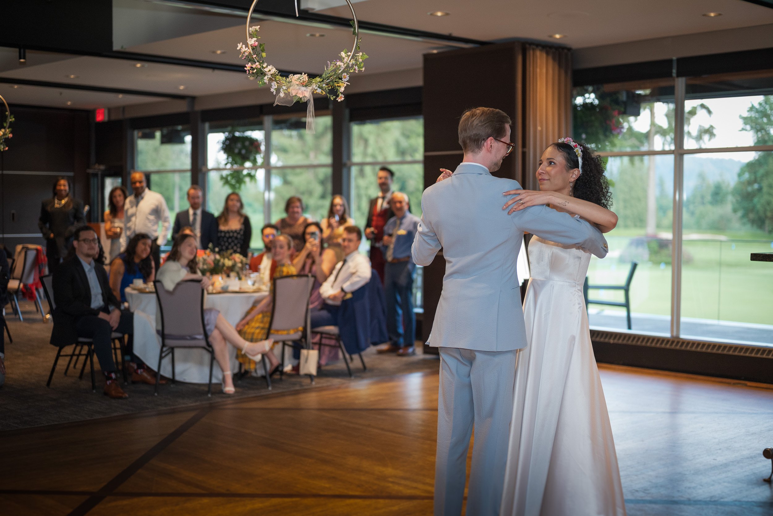 Seymour_GolfandCountryClub_Wedding-0375.jpg