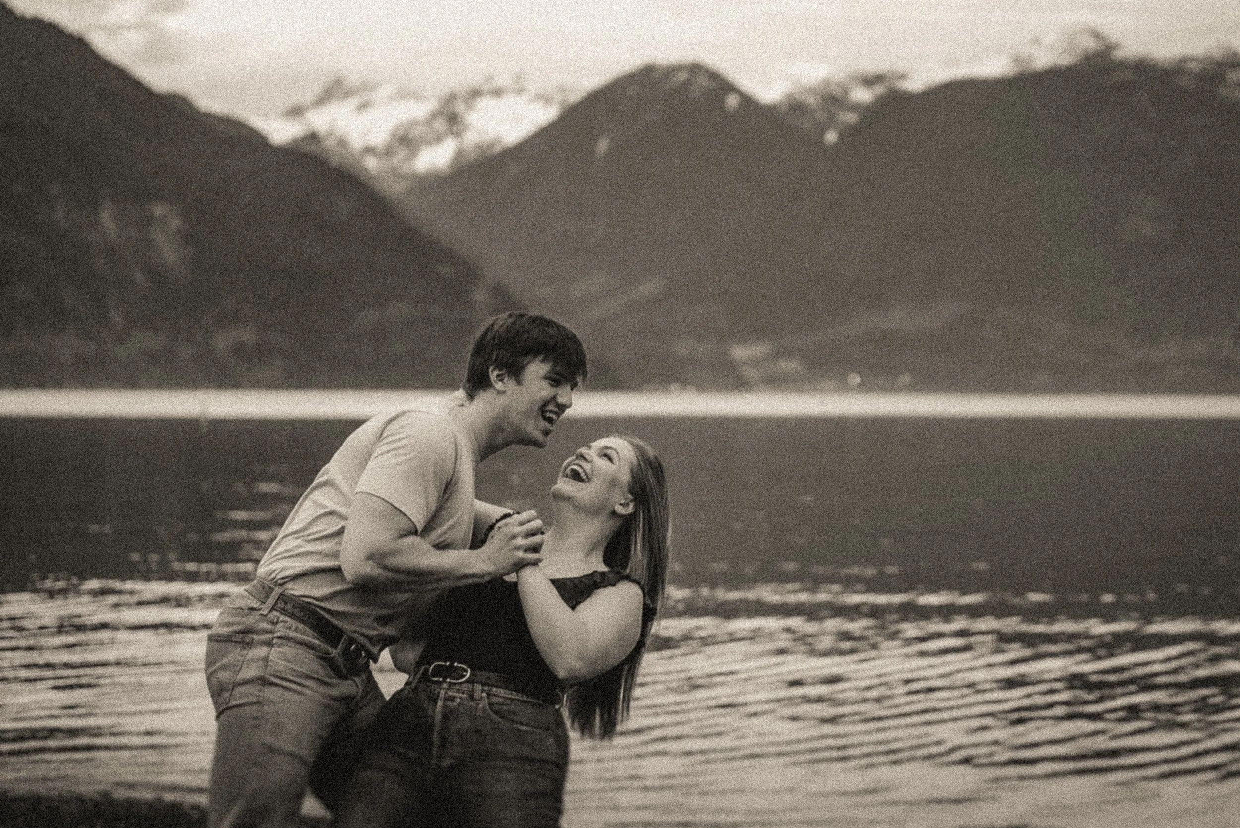 Porteau_Cove_Couples_Photoshoot-0148.jpg