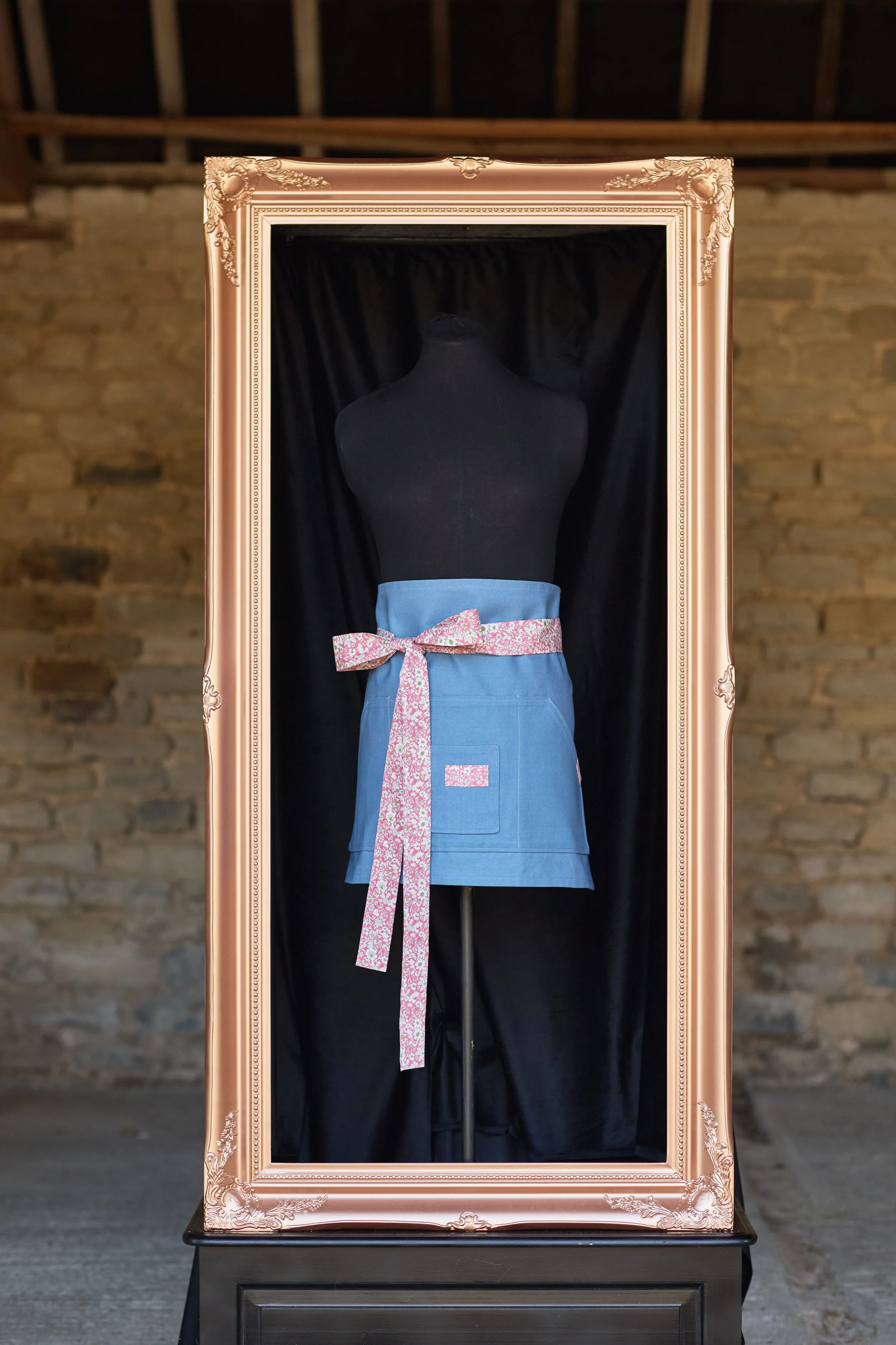 Gardener's Apron Blue/Pink