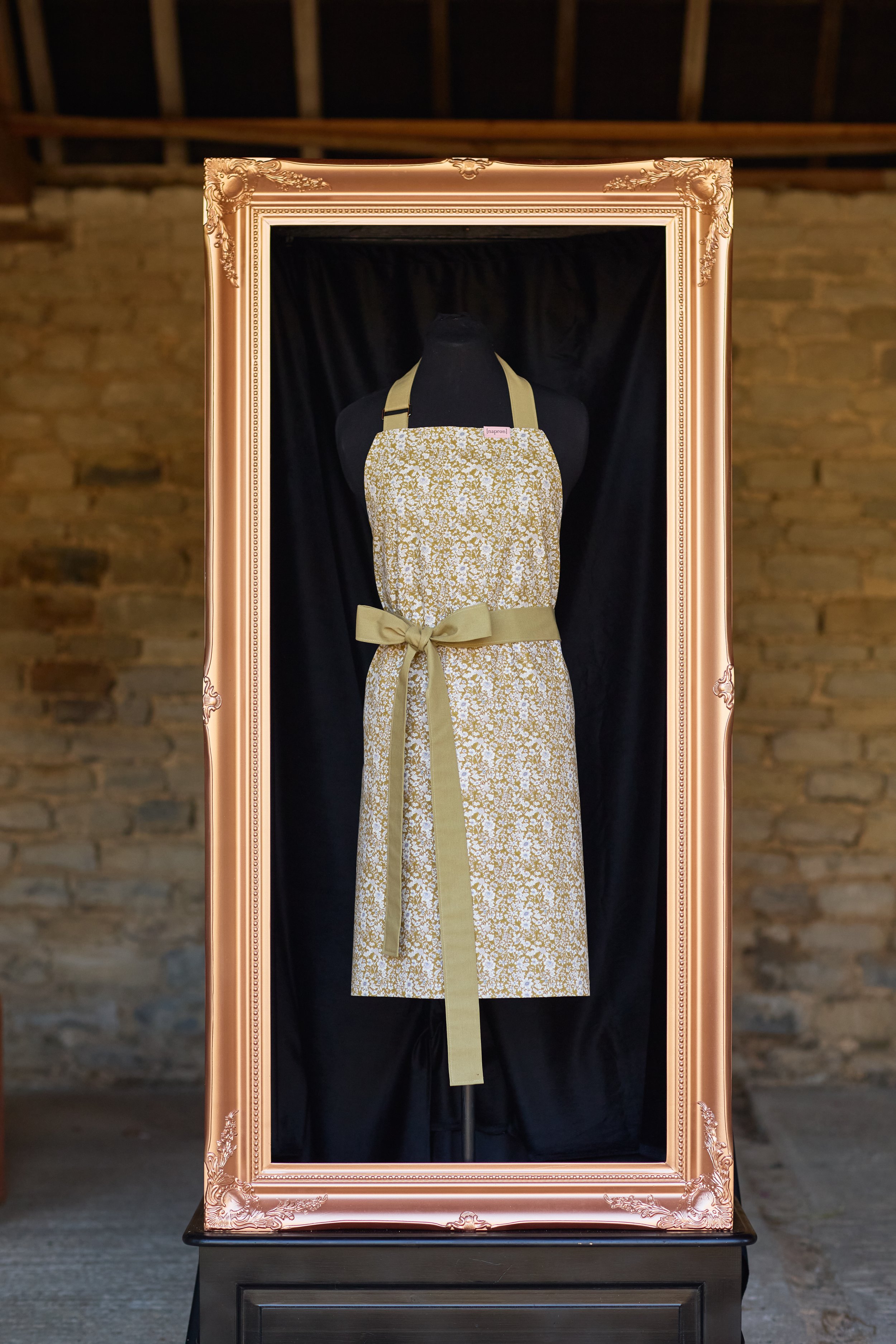 Hostess Apron Green