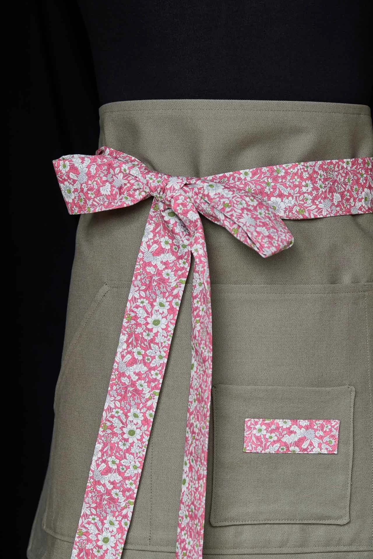 GA green pink detail lr.jpg