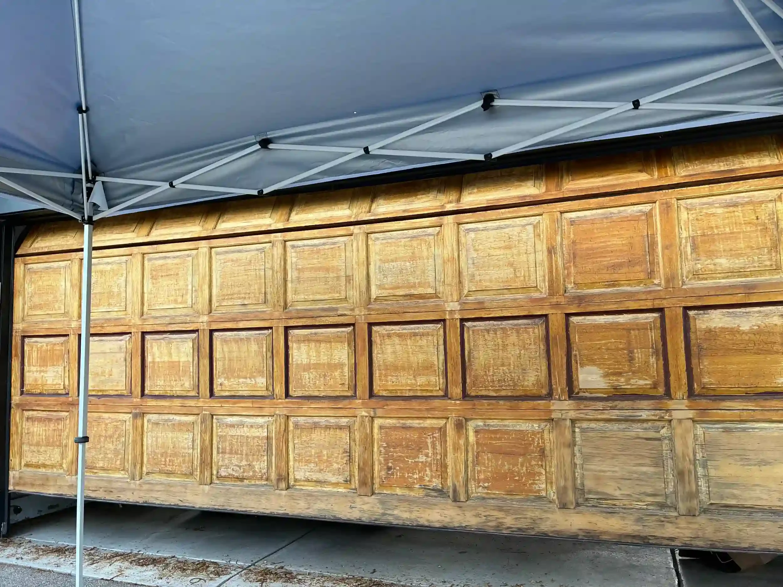 portfolio-garage-door-restoration-gallery-5.webp