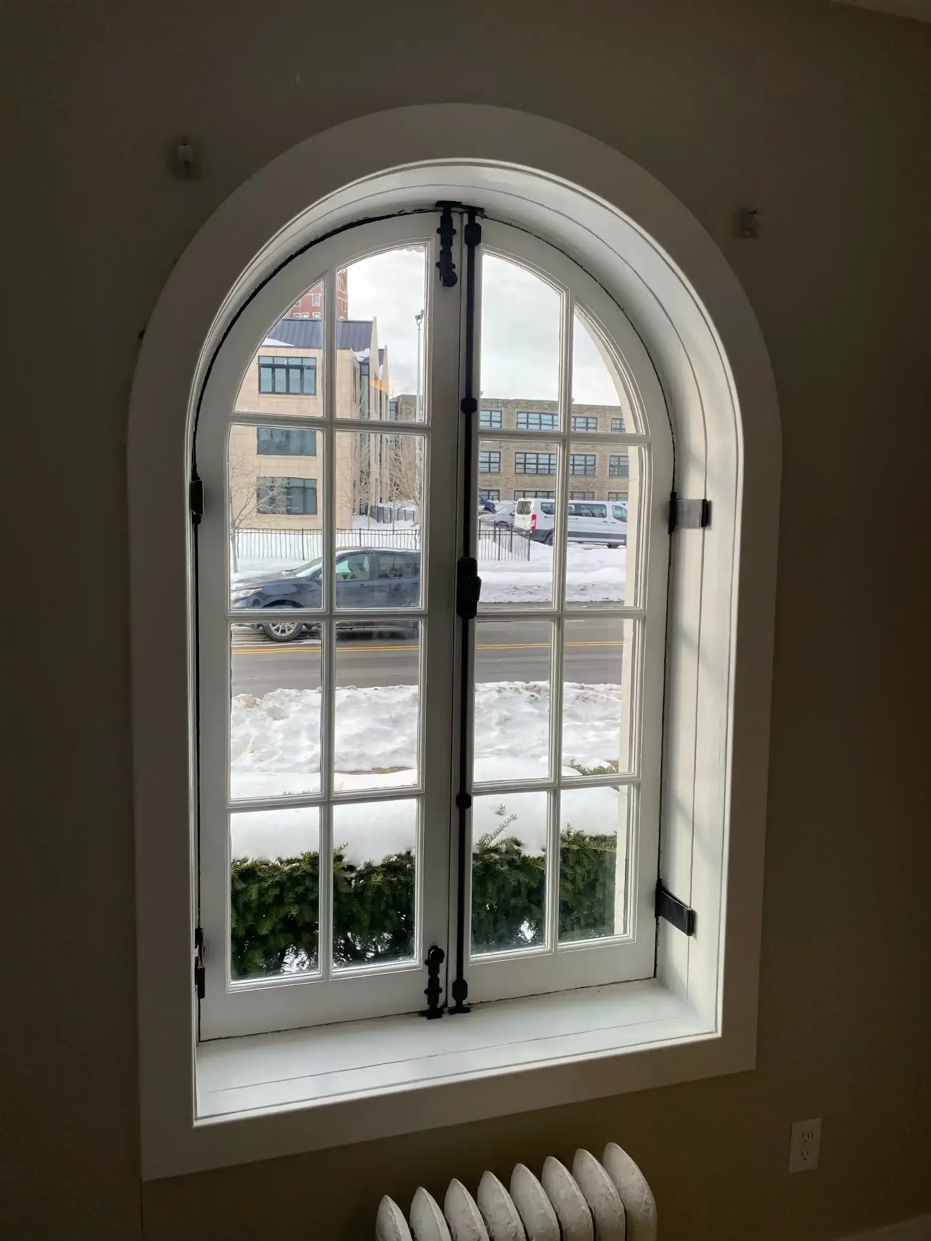portfolio-archtop-french-window-restoration-gallery-20.webp