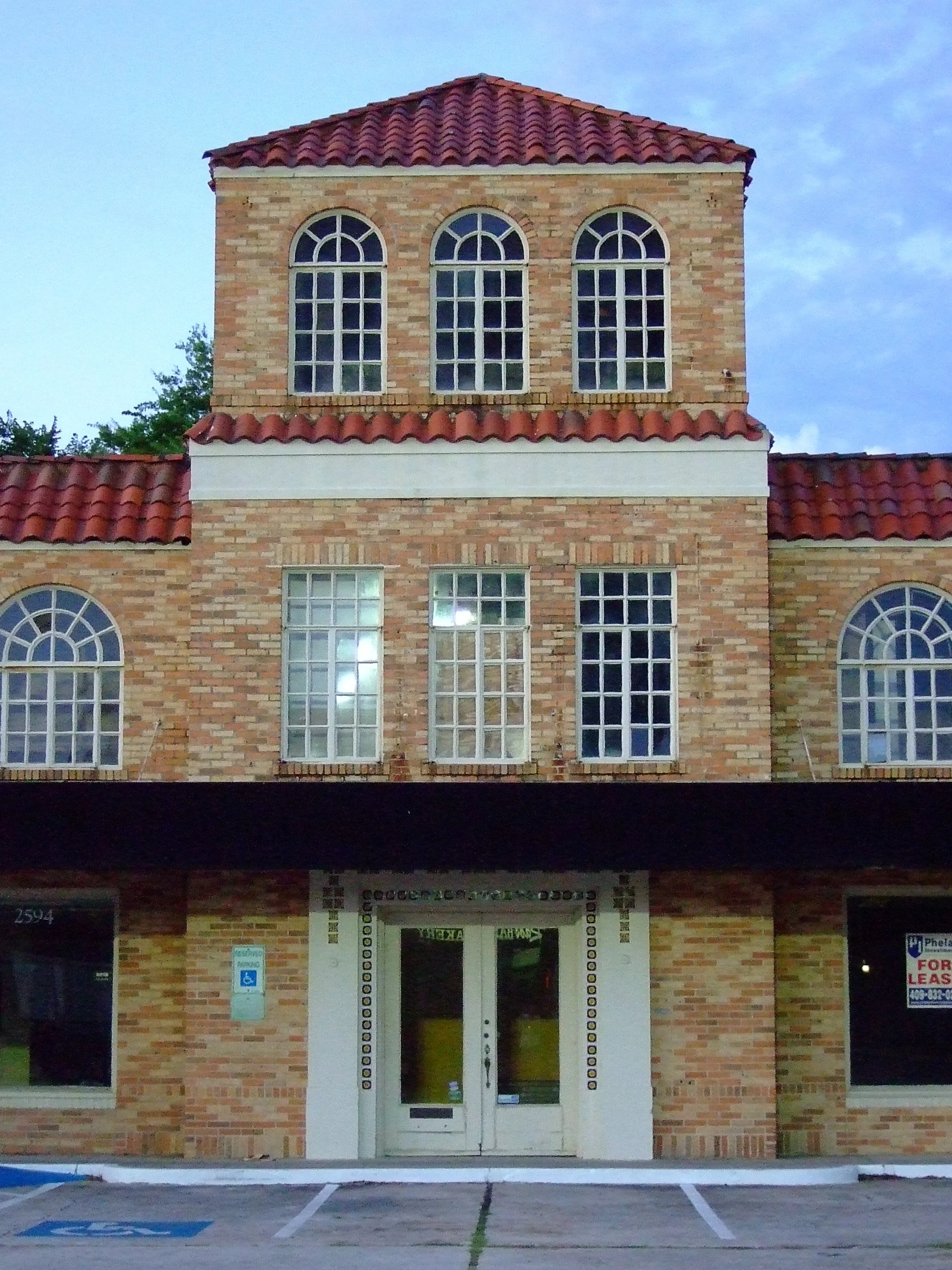 DSCF2436-2.jpg