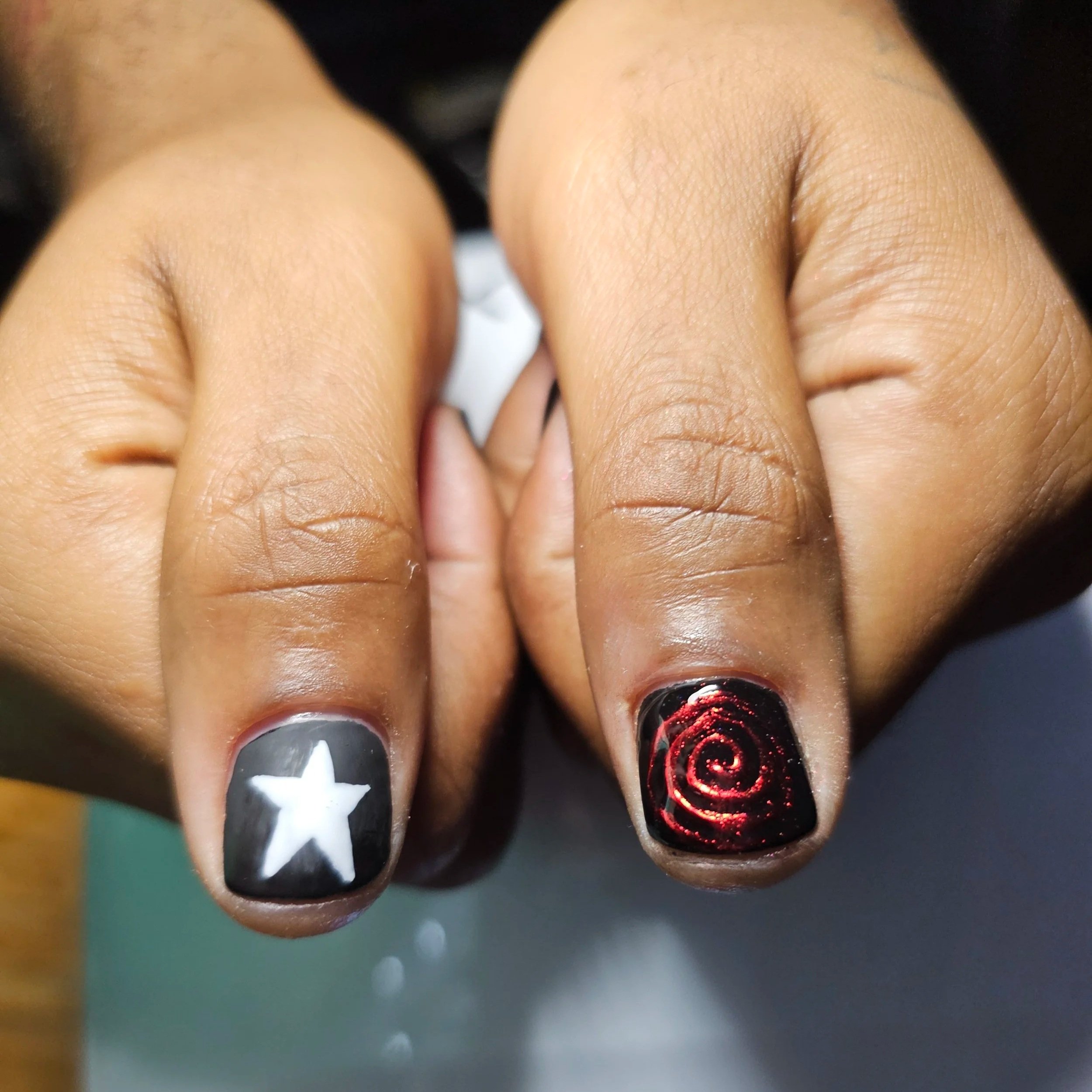 Custom nail art by Magpie Nail Collective in the San Francisco Bay Area.
