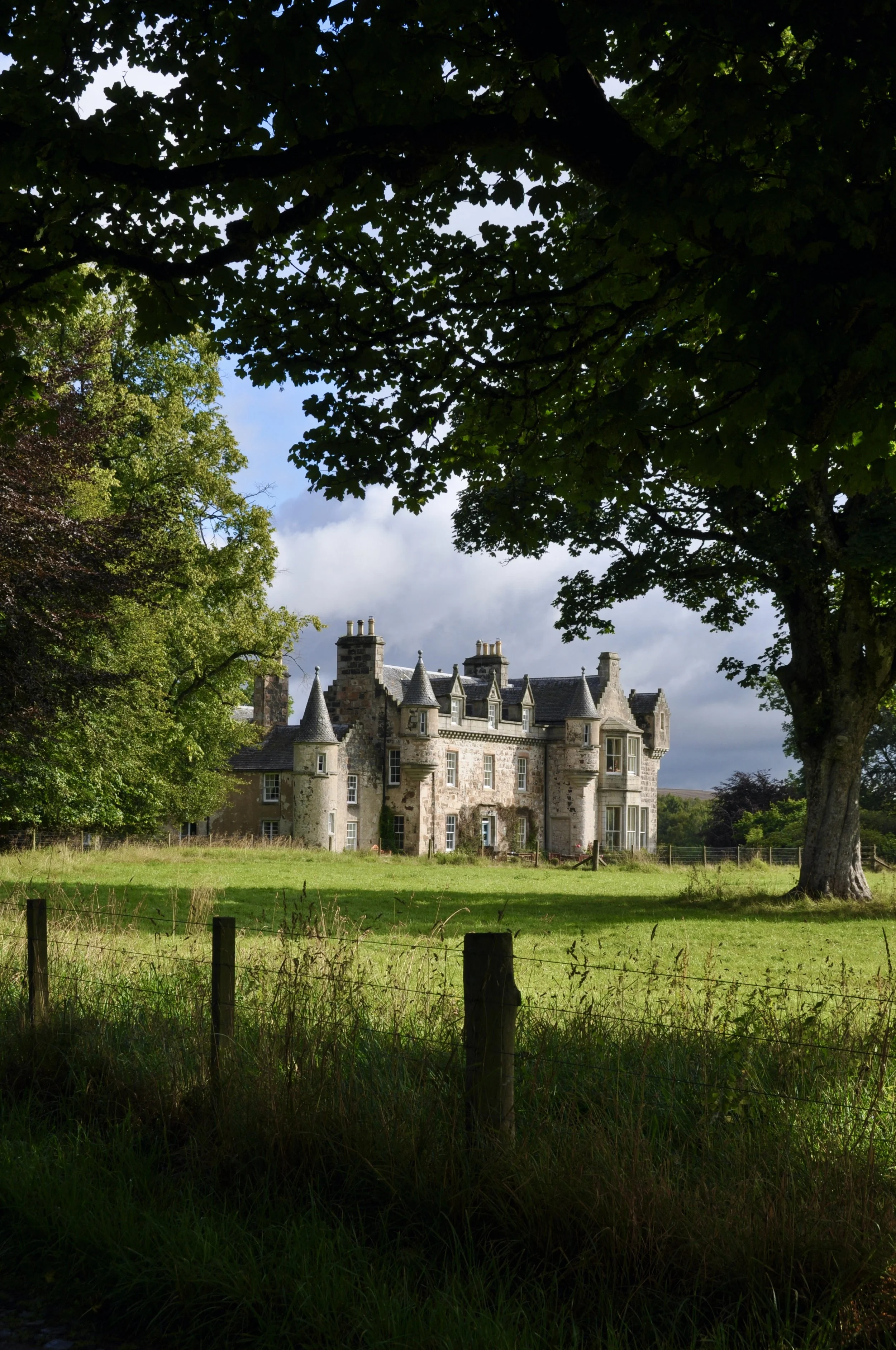 Wardhill Exterior 5.JPG