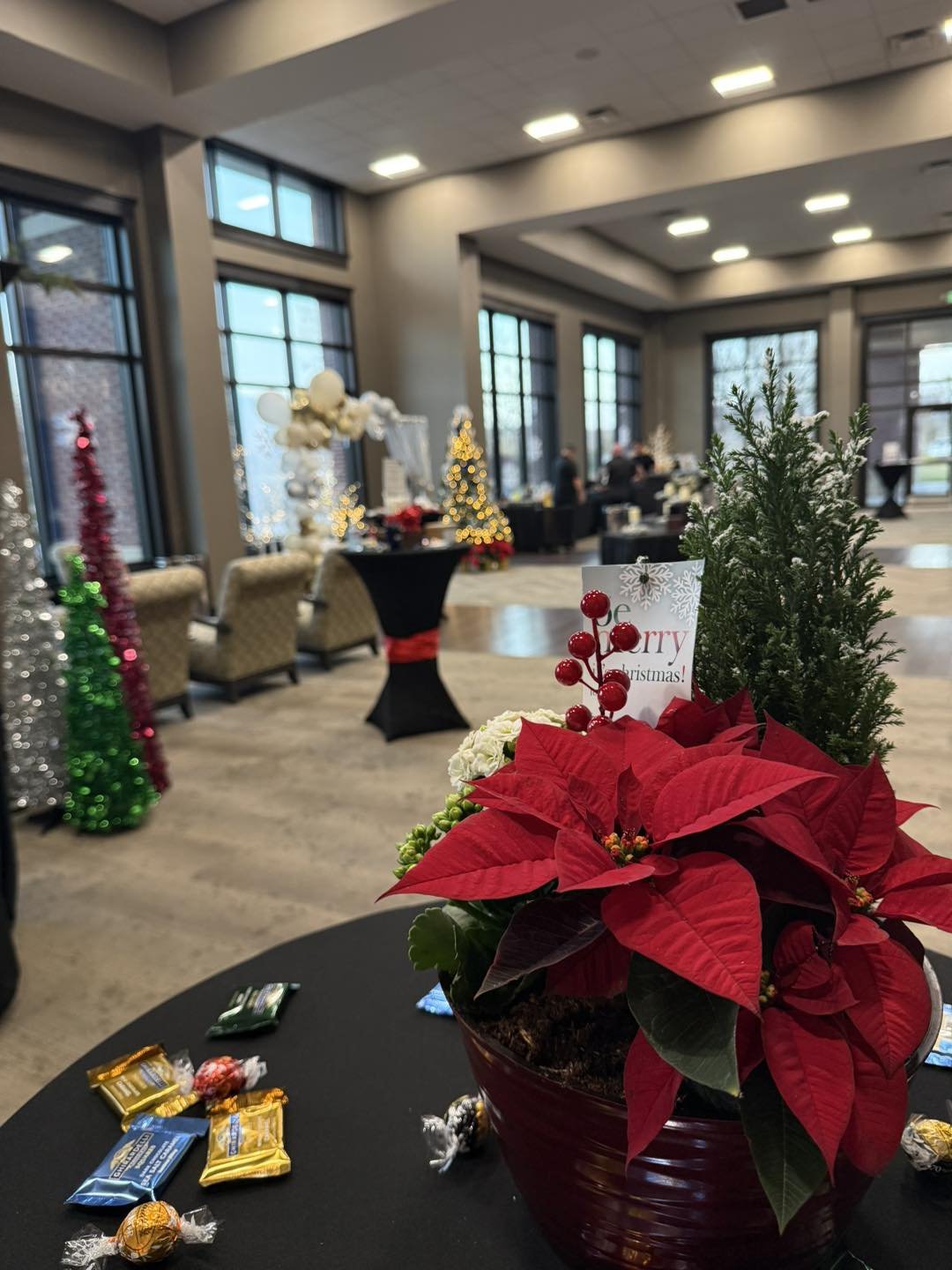 How to Make Your Company Holiday Party More Than Just a Meal