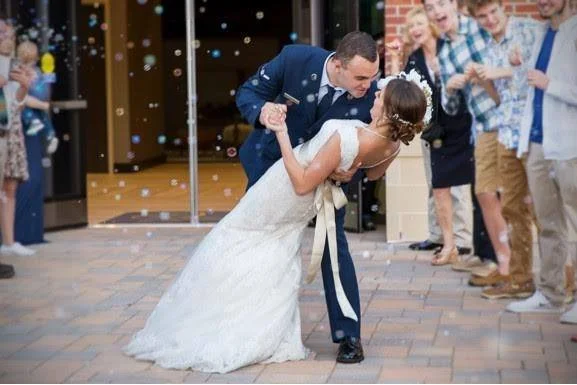 Planning a wedding? Be sure you know about the Rule of 30/5.