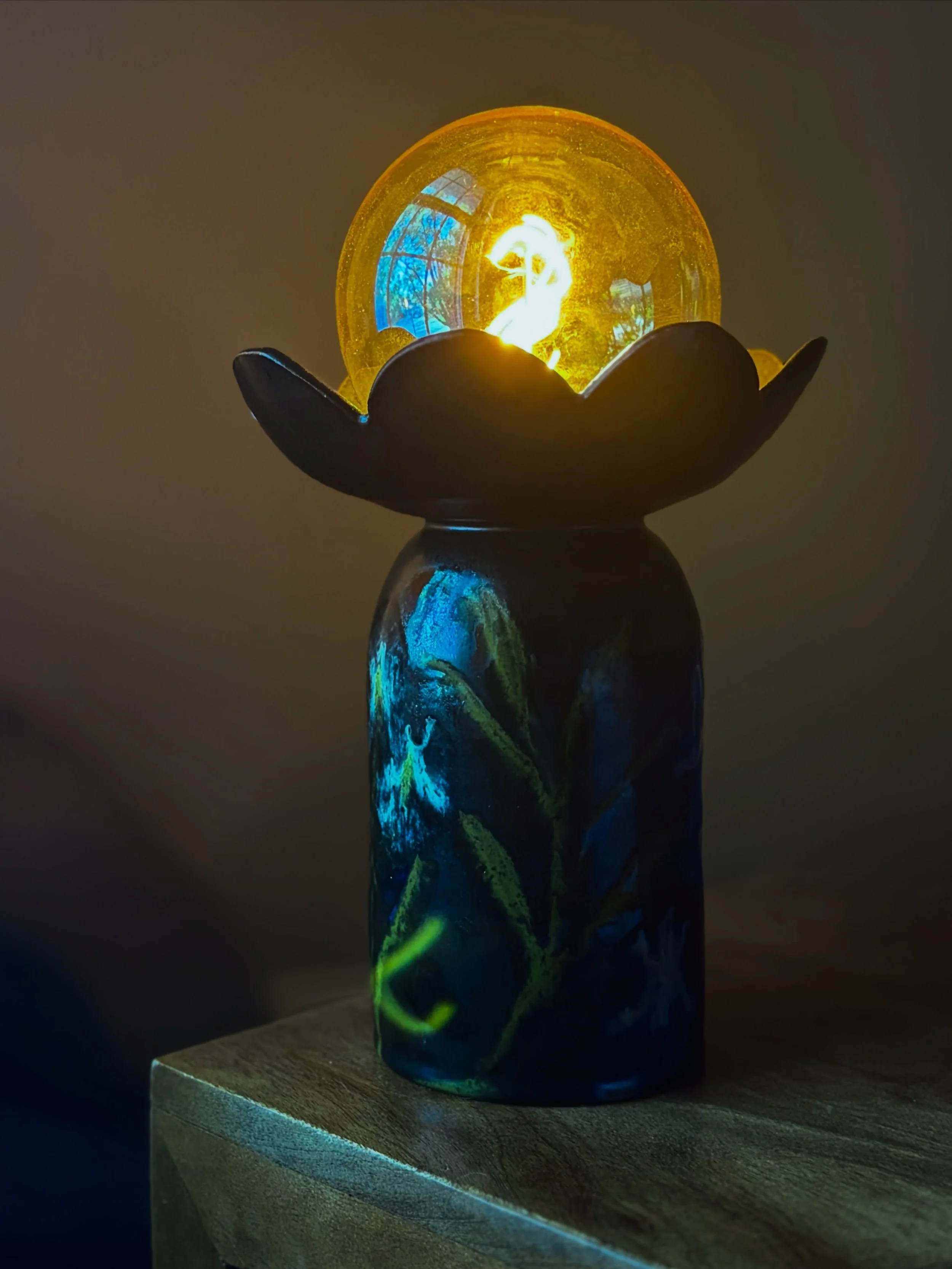 Just a little reminder that you can make beautiful things out of a literal lump of mud. Extremely messy, but at least it glows. ✨